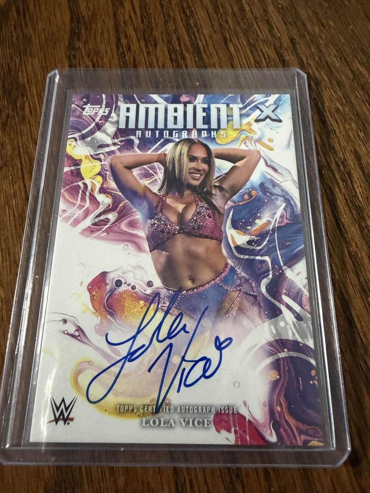 2025 Topps Exalted Lola Vice Ambient Auto #AMA-LVC