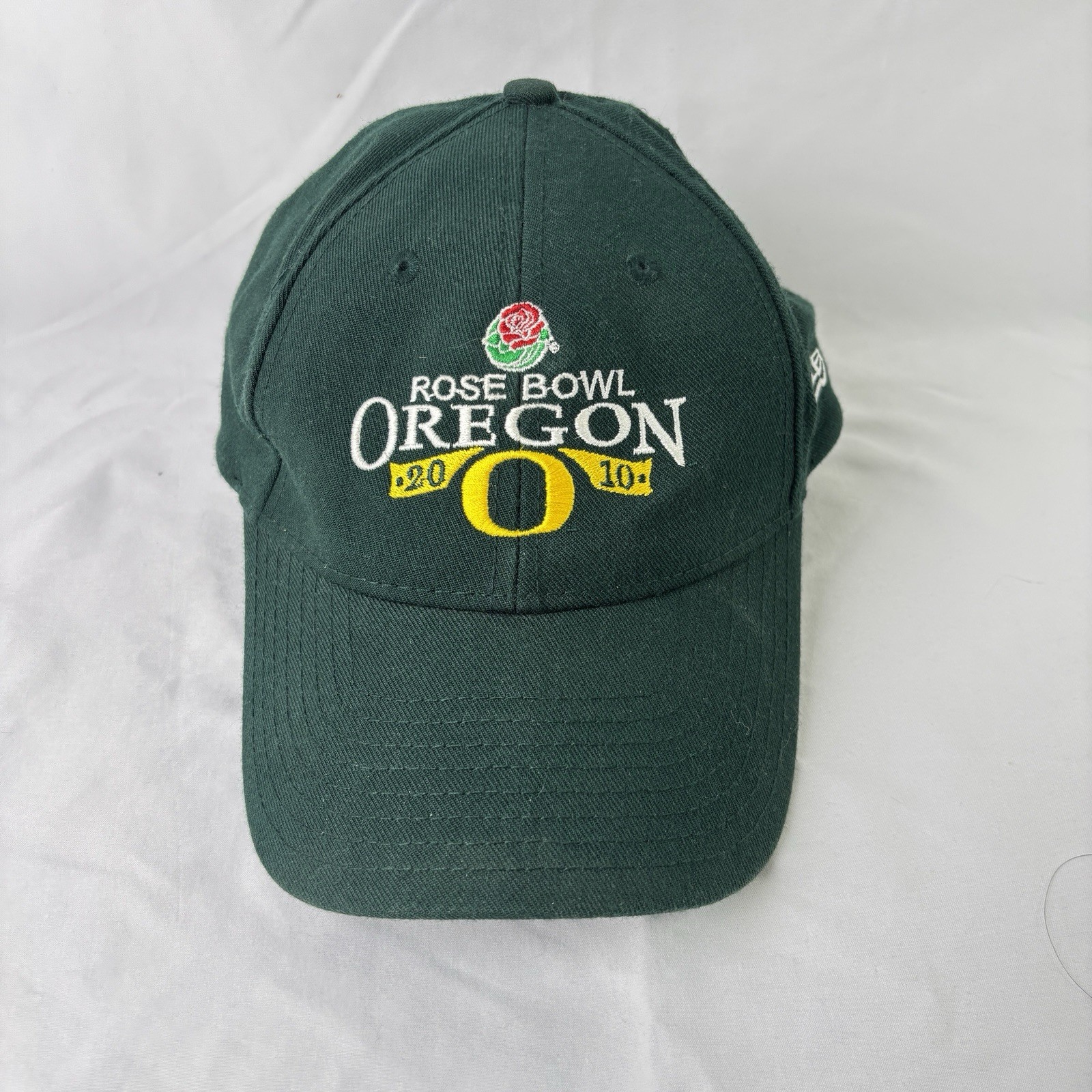 Vintage Oregon Ducks 2010 Rose Bowl New Era Strapback Hat Cap - Green