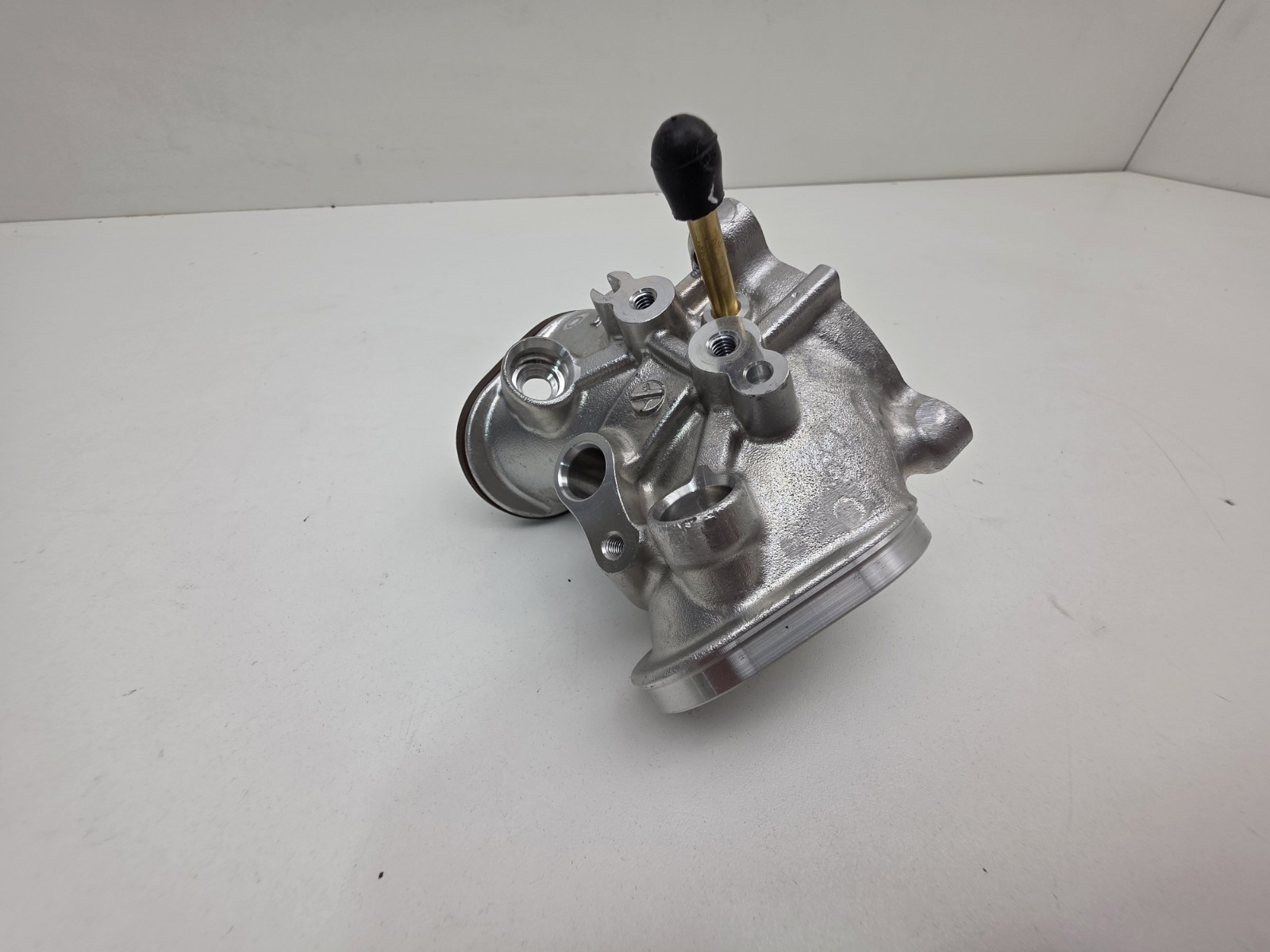 OEM 2024-26 Harley-Davidson CVO Road/Street Glide 58MM Intake Manifold 27200064