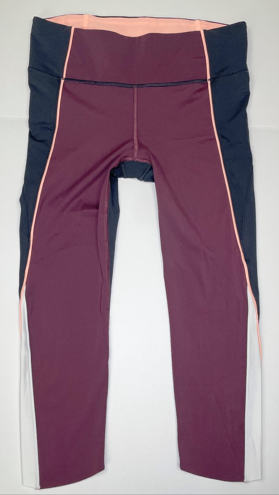 Medium Athleta Capri Stretch Pant Athletic Fitness Running Yoga Active 