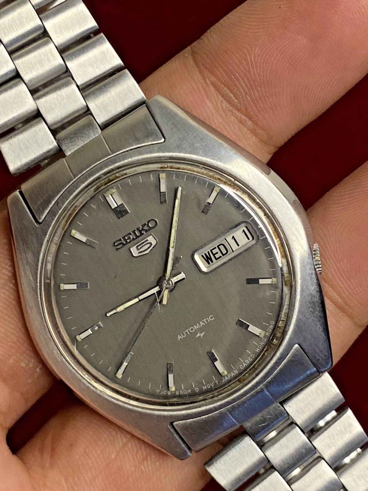 (Serviced) Vintage Seiko 5 Grey Dial Watch 7009 movement mens Watch 37mm- JAPAN (Serviced) Vintage Seiko 5 Grey Dial Watch 7009 movement mens Watch 37mm- JAPAN