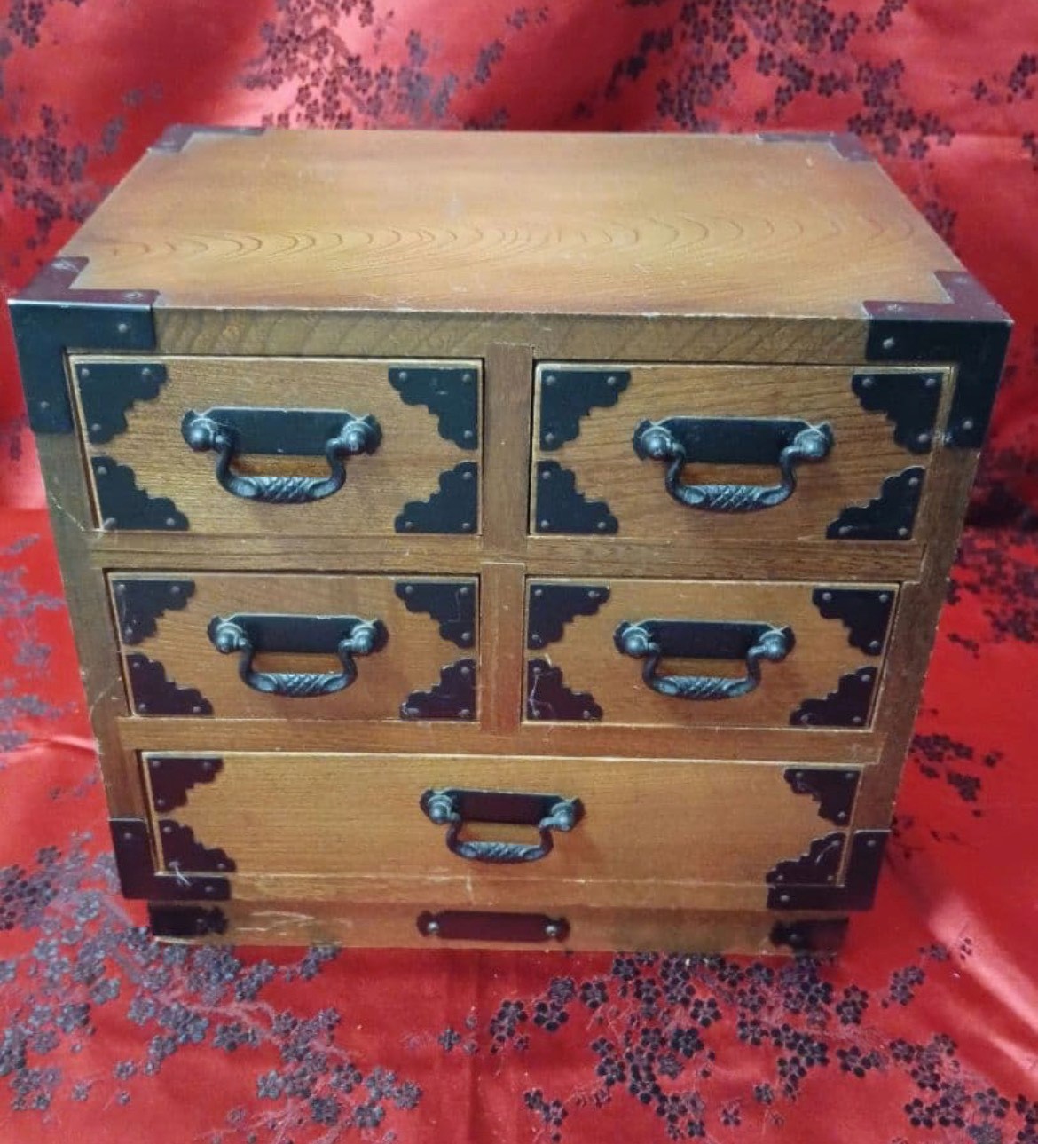 Mini Chest of Drawers: Showa-Retro Style, 5-Drawer Small Item Organizer Mini Chest of Drawers: Showa-Retro Style, 5-Drawer Small Item Organizer