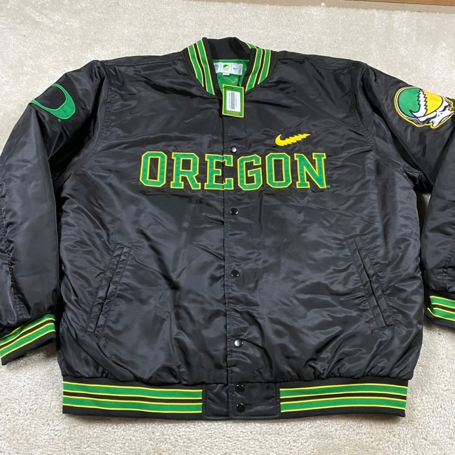 Nike Oregon Ducks Grateful Dead Bomber Jacket Black XXL Nike Class Trip Nike Oregon Ducks Grateful Dead Bomber Jacket Black XXL Nike Class Trip