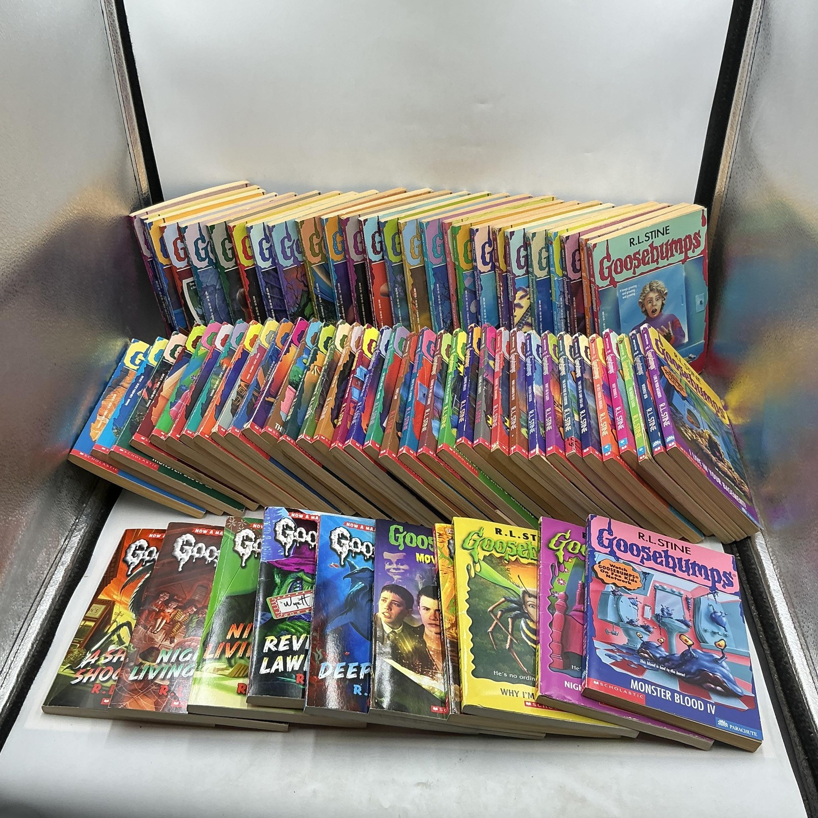 GOOSEBUMPS Robert L. Stine Paperback Lot 1-62 Complete Set +9 Plus Scholastic