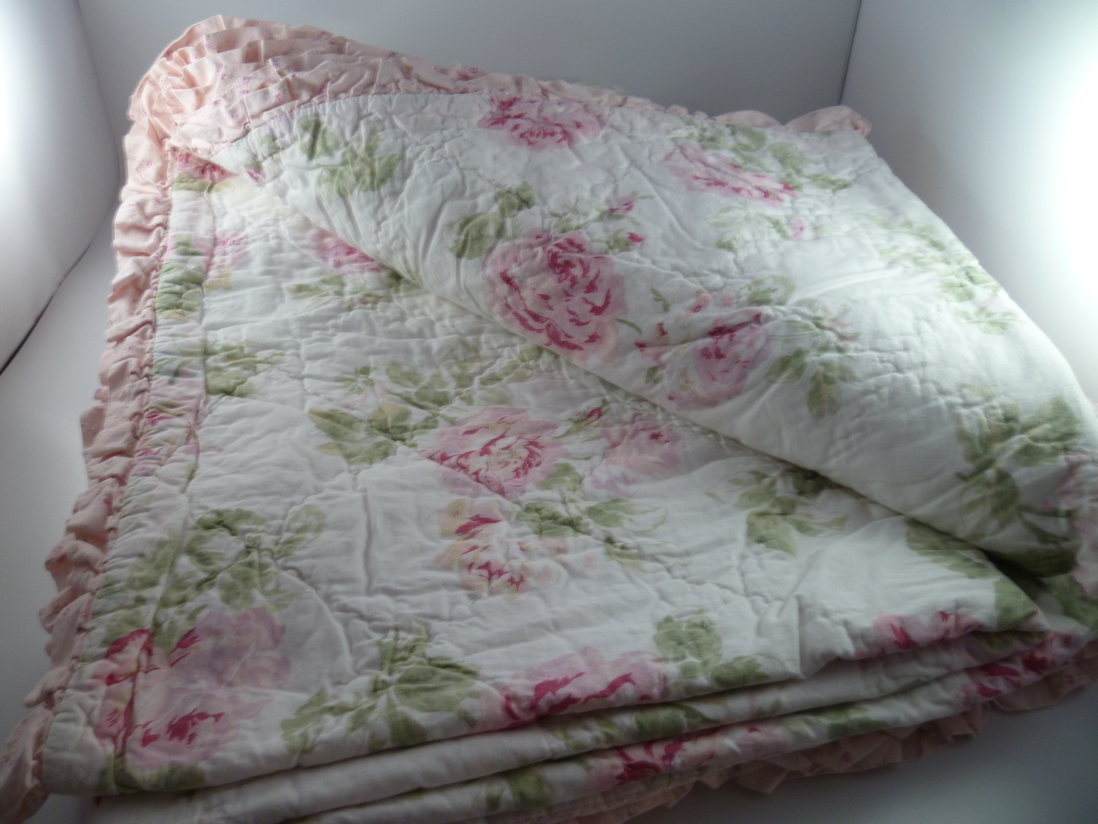 Simply Shabby Chic Twin Quilt Reversible Misty Cottage Rose Ruffle Floral Pink