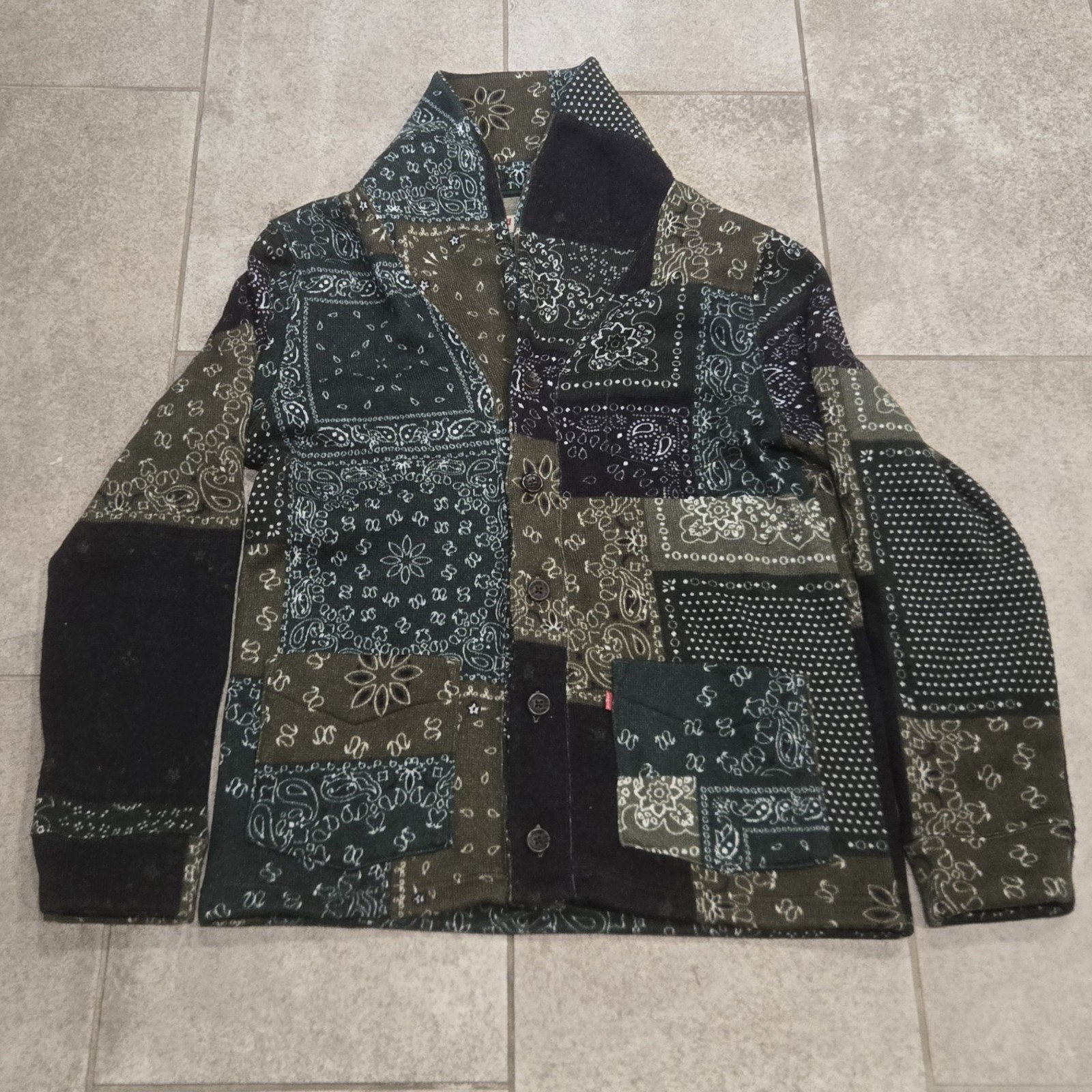 Levi\'s Men\'s M Hillen Bandana Paisley Patchwork Quilted Cardigan Shirt Jacket