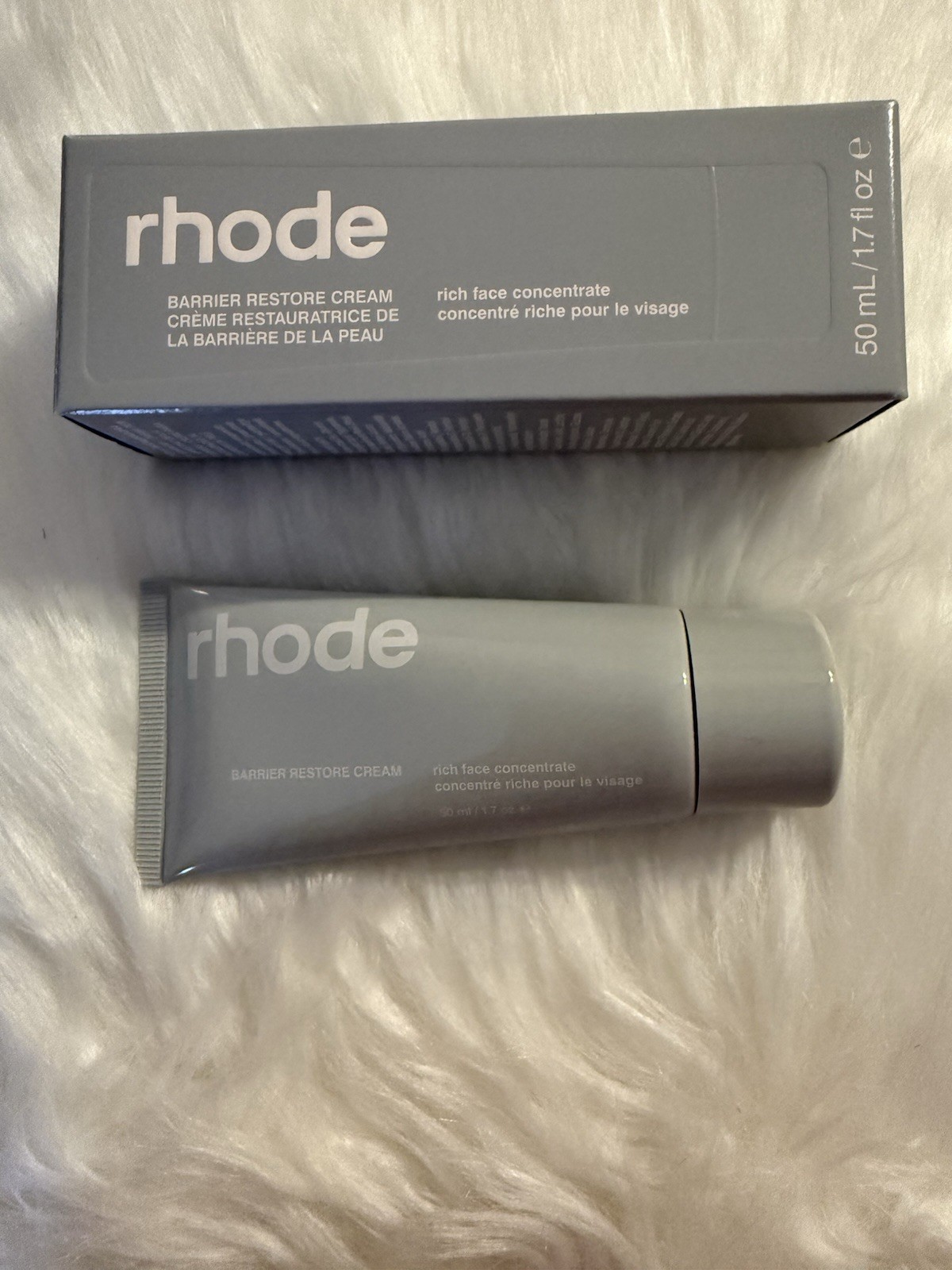 Rhode Barrier Restore Cream 50mL 1.7oz Rich Face Moisturizer New In Box Rhode Barrier Restore Cream 50mL 1.7oz Rich Face Moisturizer New In Box