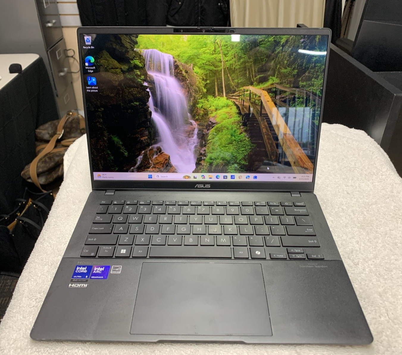 Asus Vivobook S 14\ Asus Vivobook S 14\