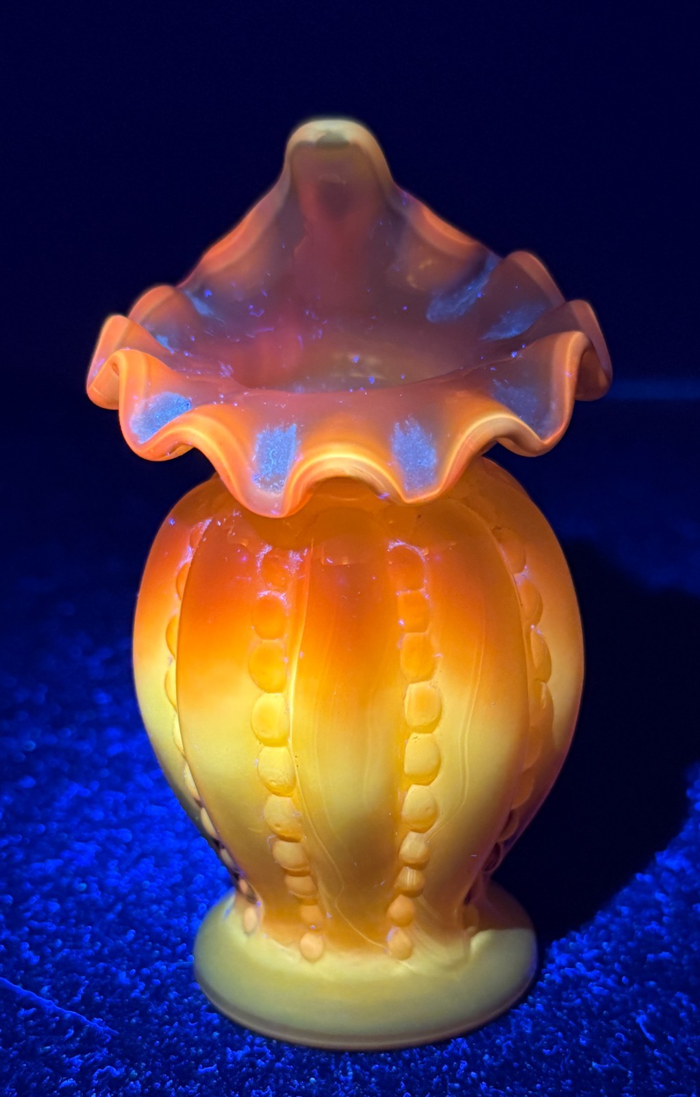 Vtg Fenton Beaded Melon Jack in the Pulpit Vase Honey Amber Overlay Glows Vtg Fenton Beaded Melon Jack in the Pulpit Vase Honey Amber Overlay Glows