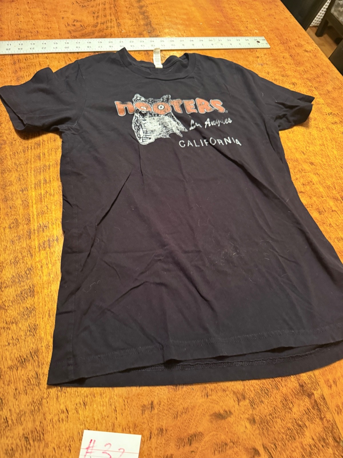 VTG Hooters LOS ANGELES Black Short Sleeve Graphic Shirt Men\'s M #32