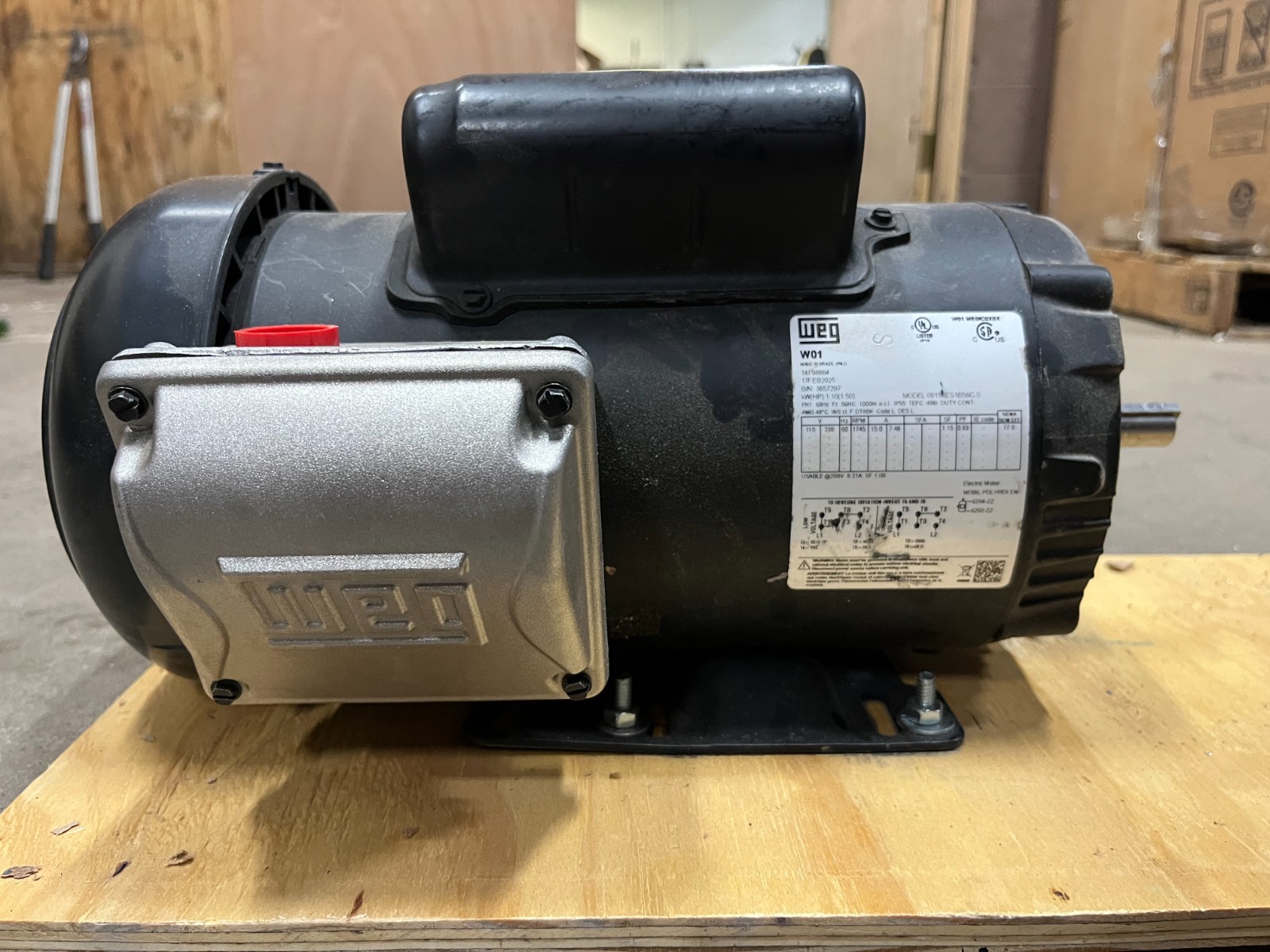 WEG 00158ES1B56C-S - 1.5 HP  SINGLE PHASE 115/230V MOTOR - OPEN BOX - NEW