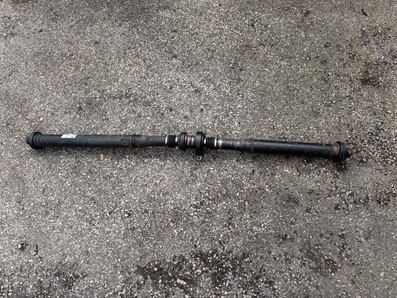 11-18 Porsche Cayenne AWD 3.6L Rear Drive Shaft OEM