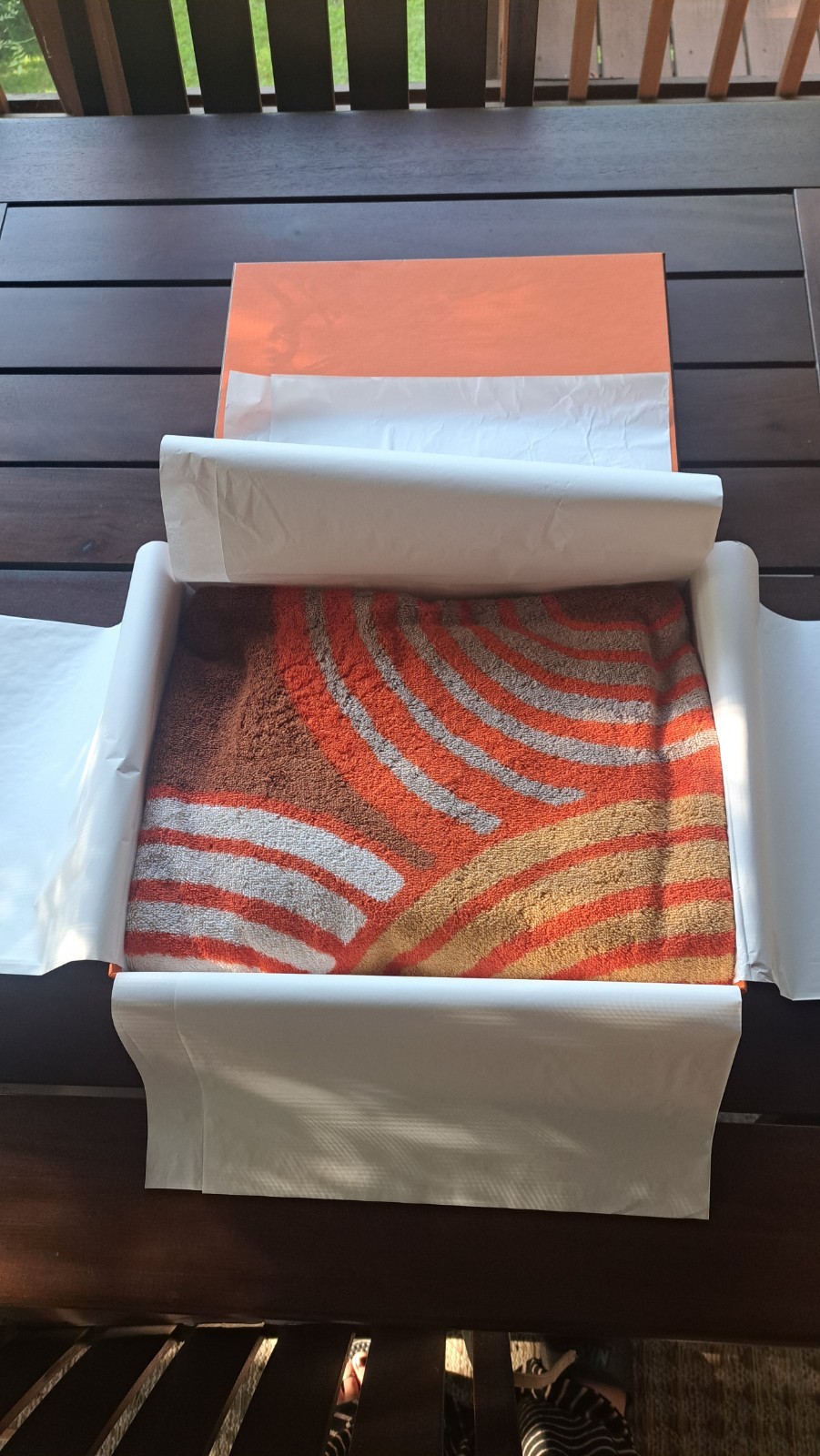Hermes Zen au Soleil Cotton Beach Towel Reversible, NEW w/Tags & Original Box