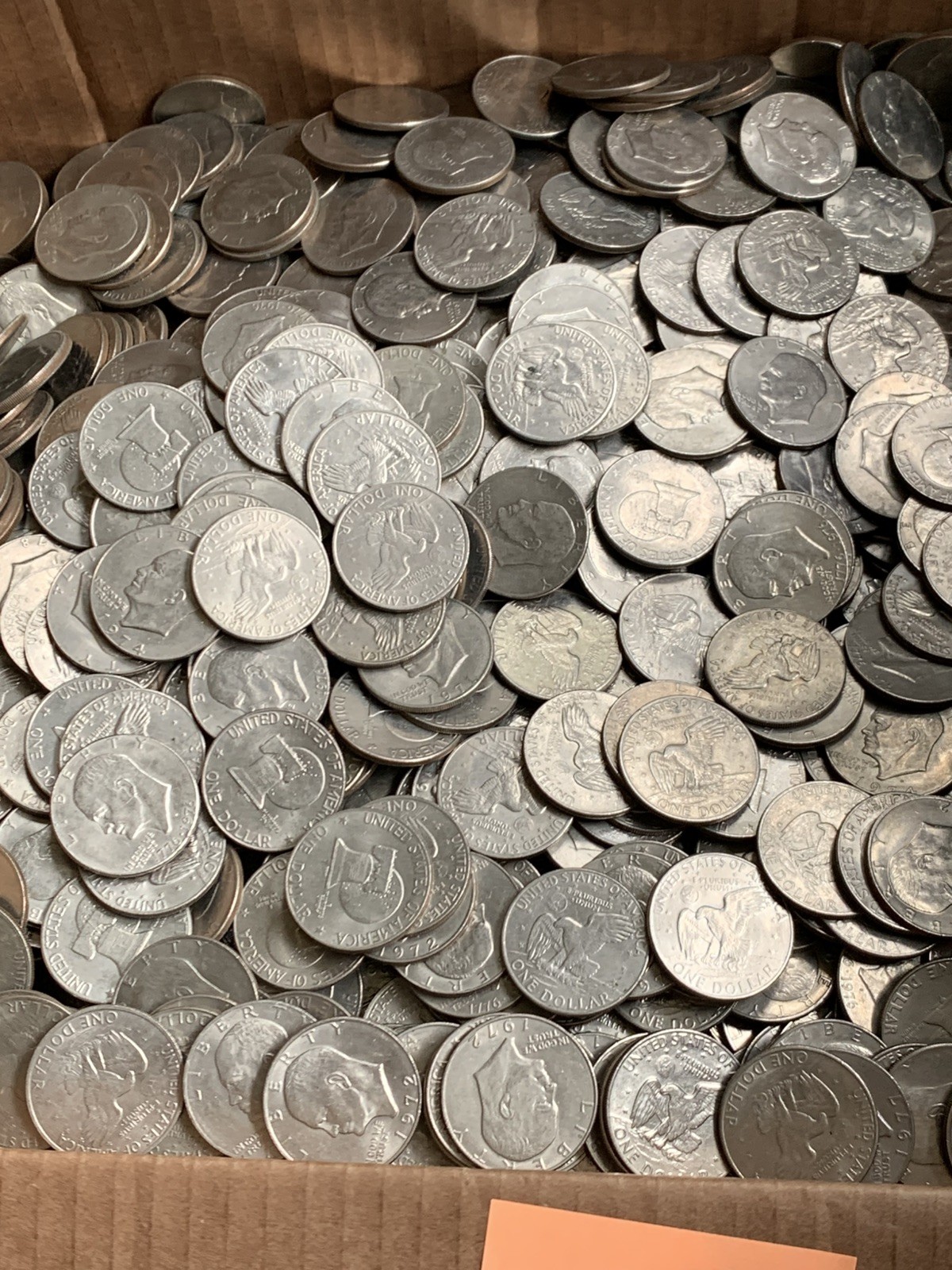 Circulated Condition Eisenhower Dollars 4 Sale Lot Of 100 (examples in pics) Circulated Condition Eisenhower Dollars 4 Sale Lot Of 100 (examples in pics)