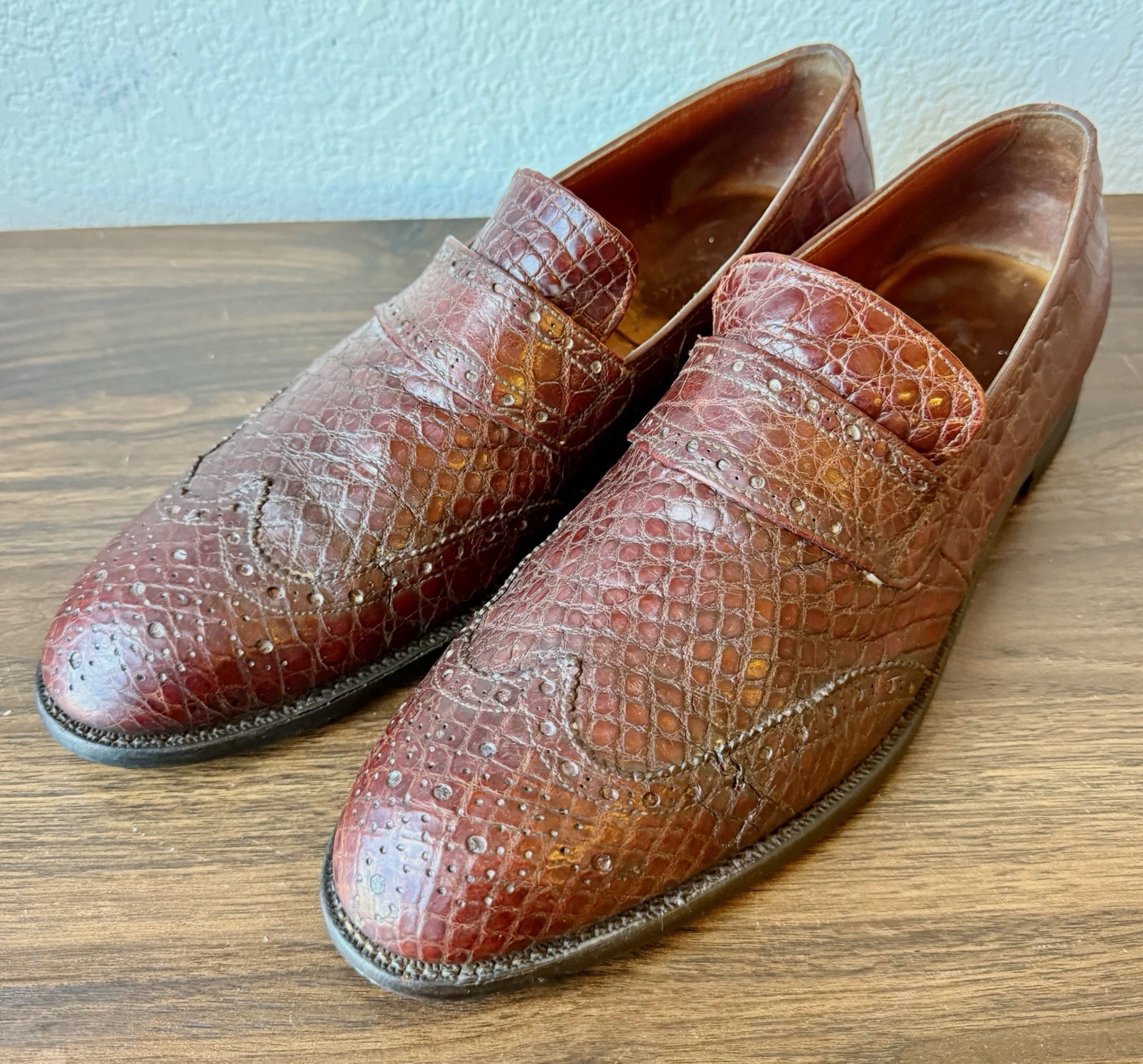 Vintage Lee Kee Hong Kong Men’s 11 Genuine Crocodile Penny Loafers Brown