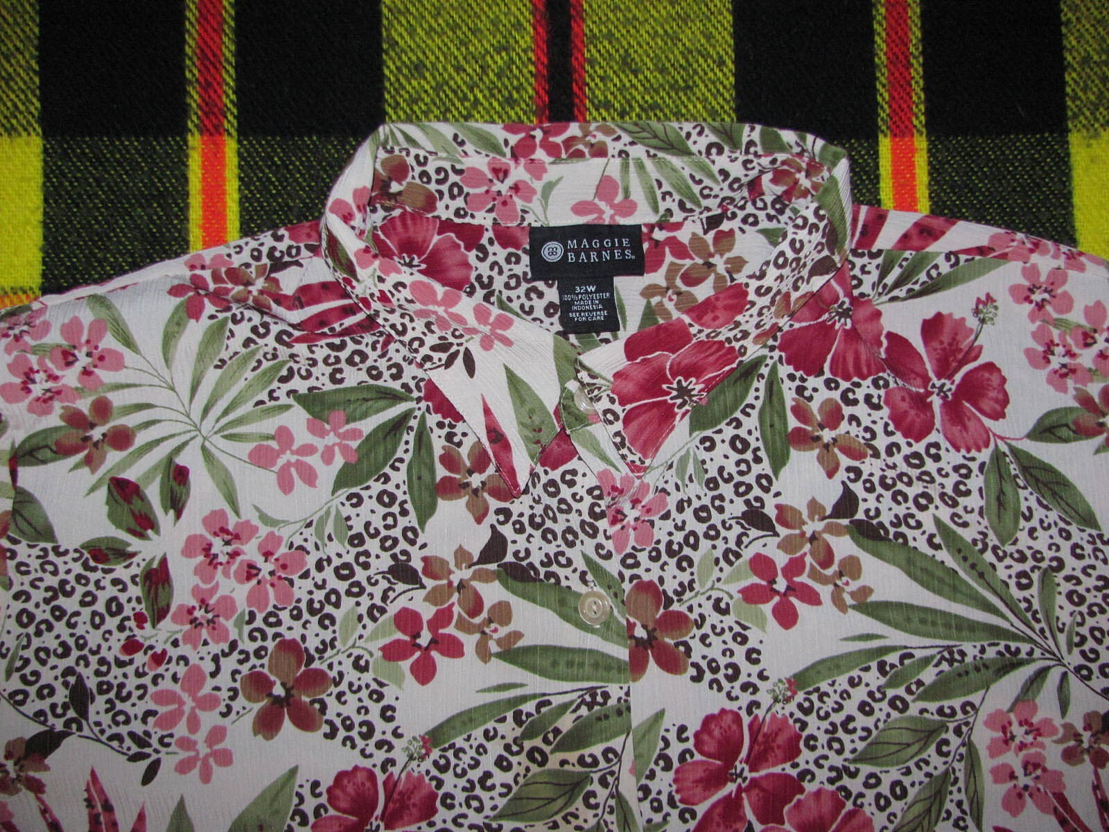 Maggie Barnes Short Sleeve Shirt Floral Print Blouse Top Women\'s Size 32W