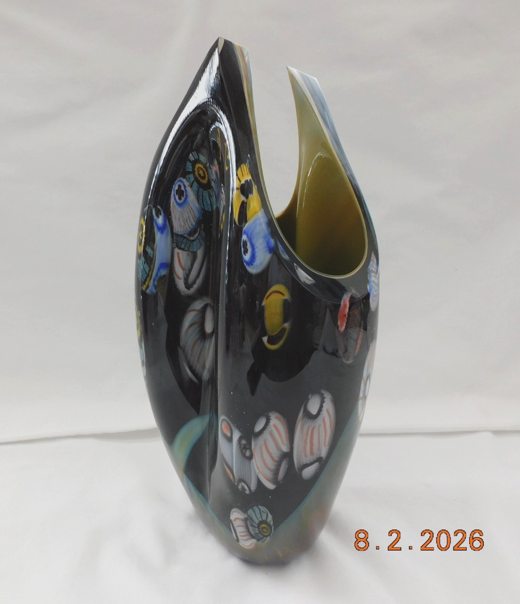1998 Peter Vanderlaan Signed Stunning Hand Blown Thick Cut-Glass Vase 12\