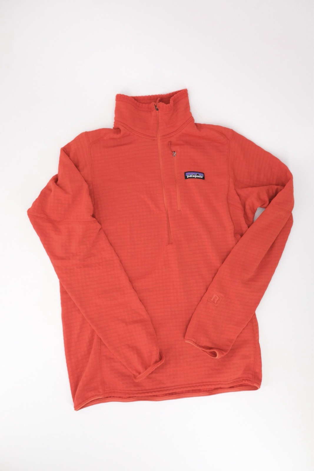 Patagonia Men’s R1 Pullover Fire Red Small Patagonia Men’s R1 Pullover Fire Red Small