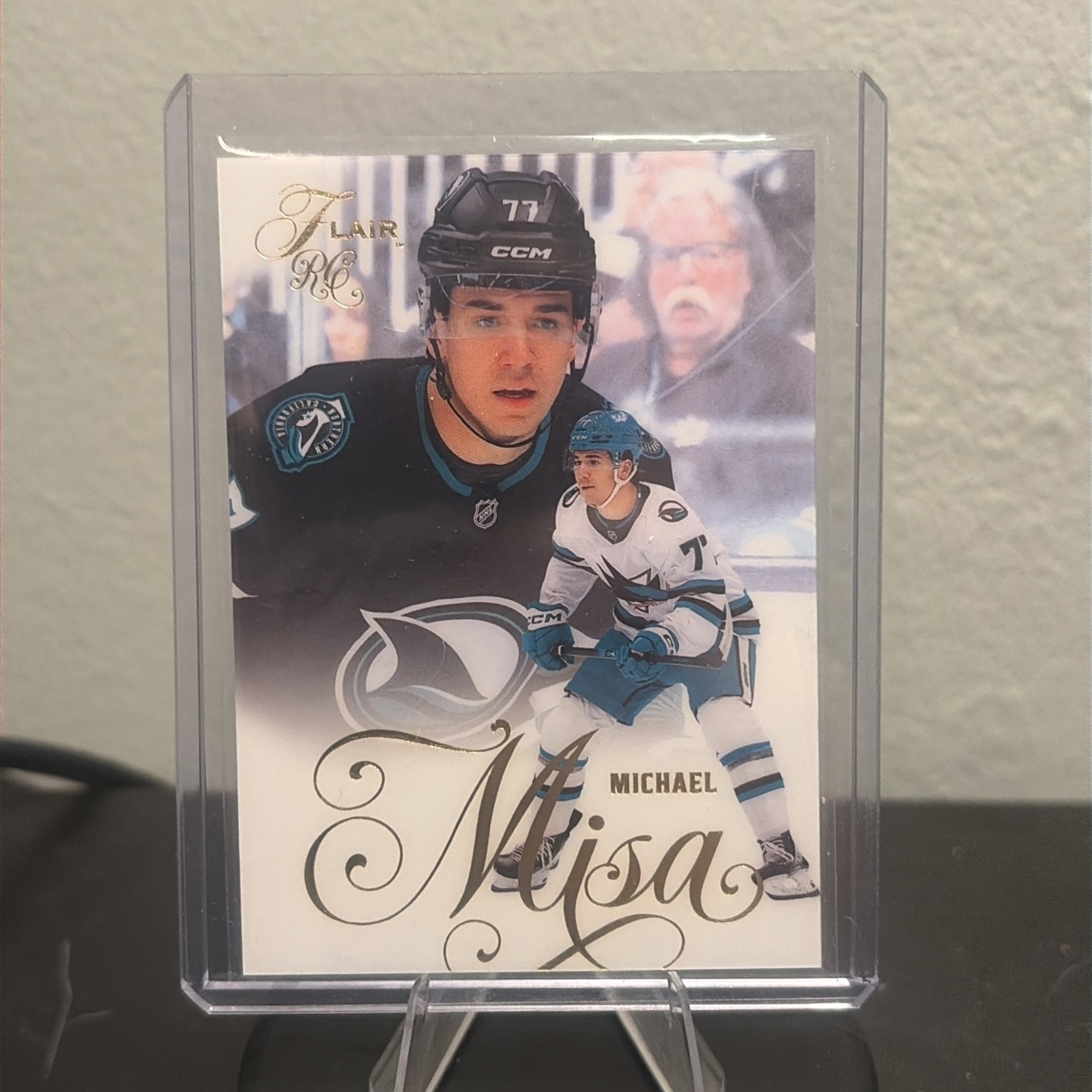 2025-26 Flair - Rookies Michael Misa #196 (RC)