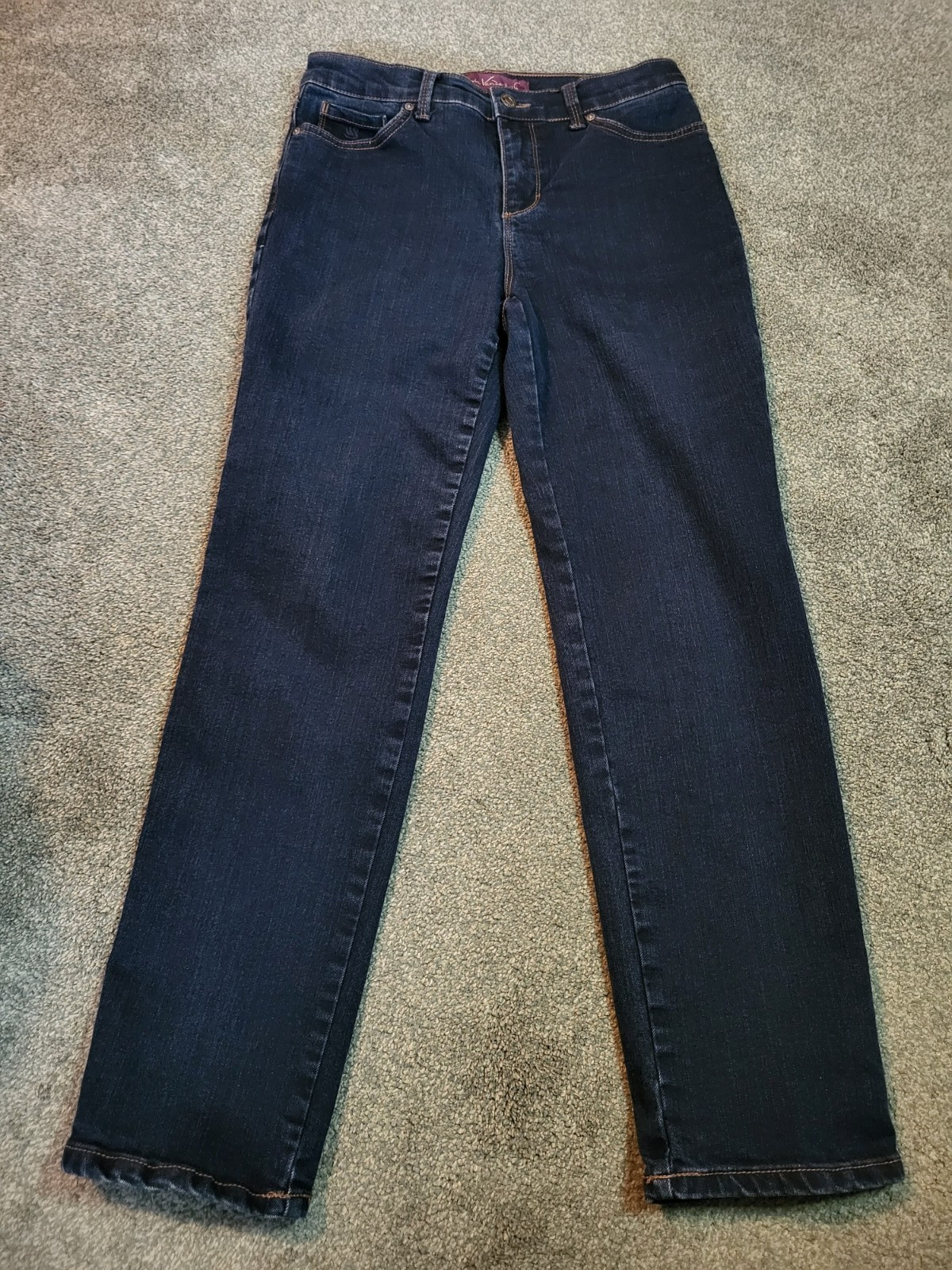 Women\'s Gloria Vanderbilt Amanda Straight Dark Wash Stretch Jeans Size 6 S Women\'s Gloria Vanderbilt Amanda Straight Dark Wash Stretch Jeans Size 6 S