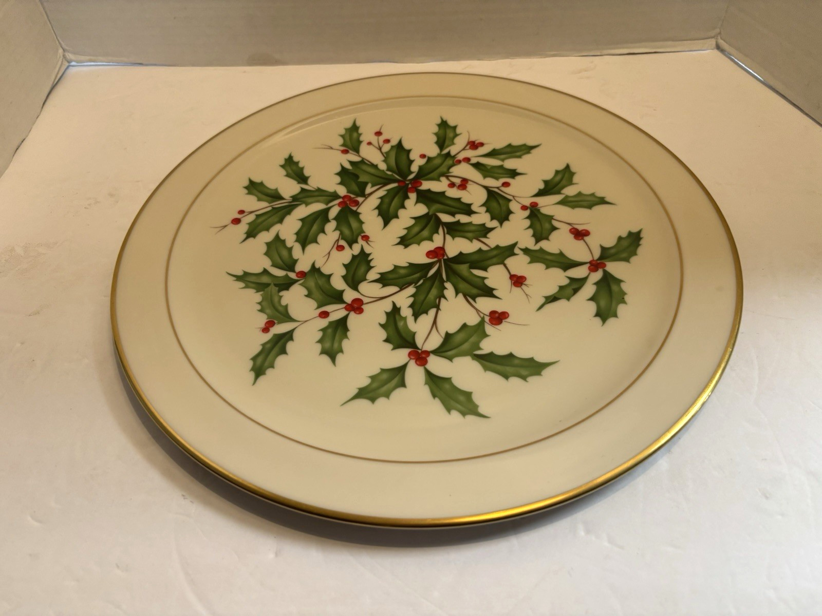 Vintage Lenox Holiday  Platter- Round - Holly & Berry - 24k Gold Rimmed   Unused