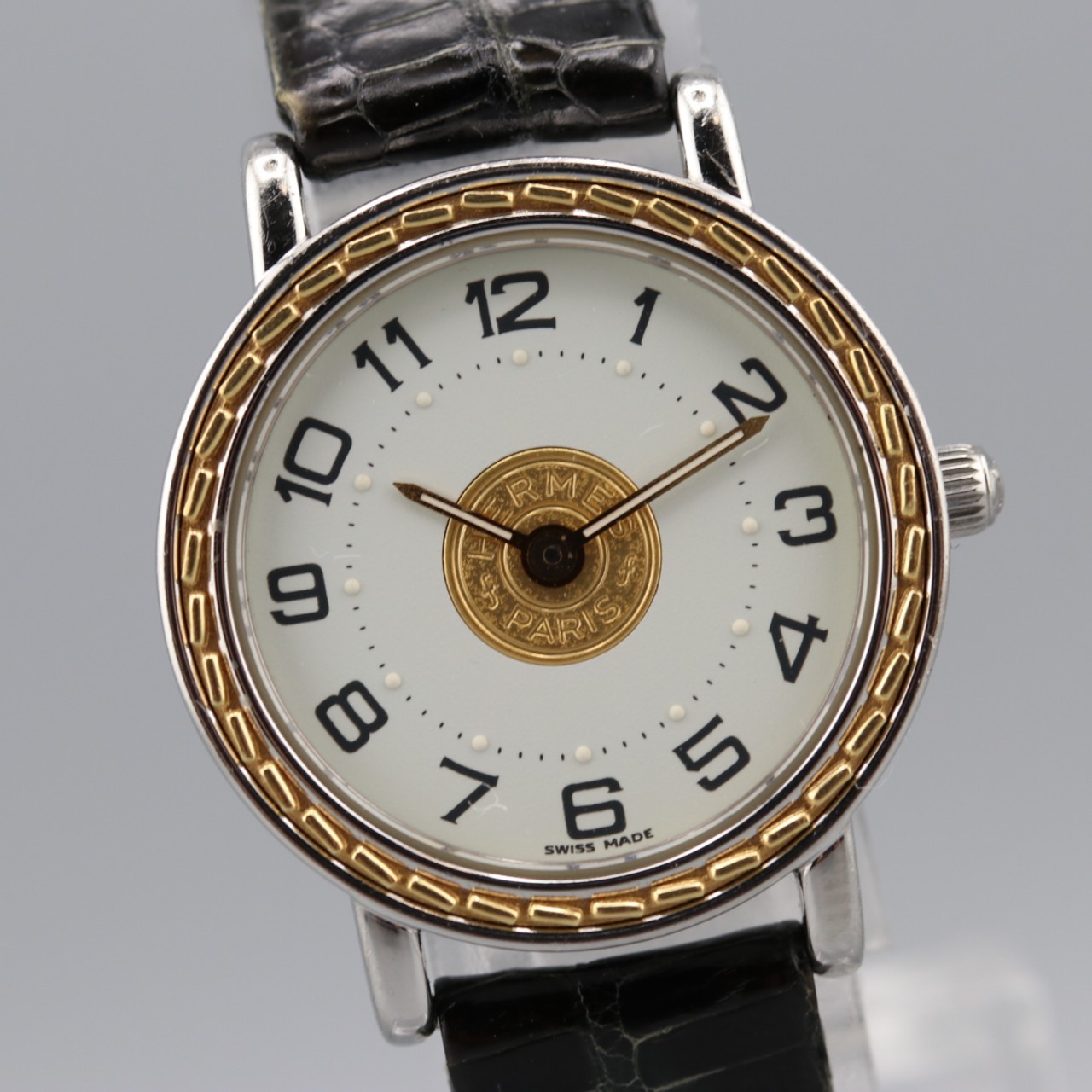 [Near MINT] HERMES Serie SE4.220 White Dial Woman's Quartz Watch From JAPAN