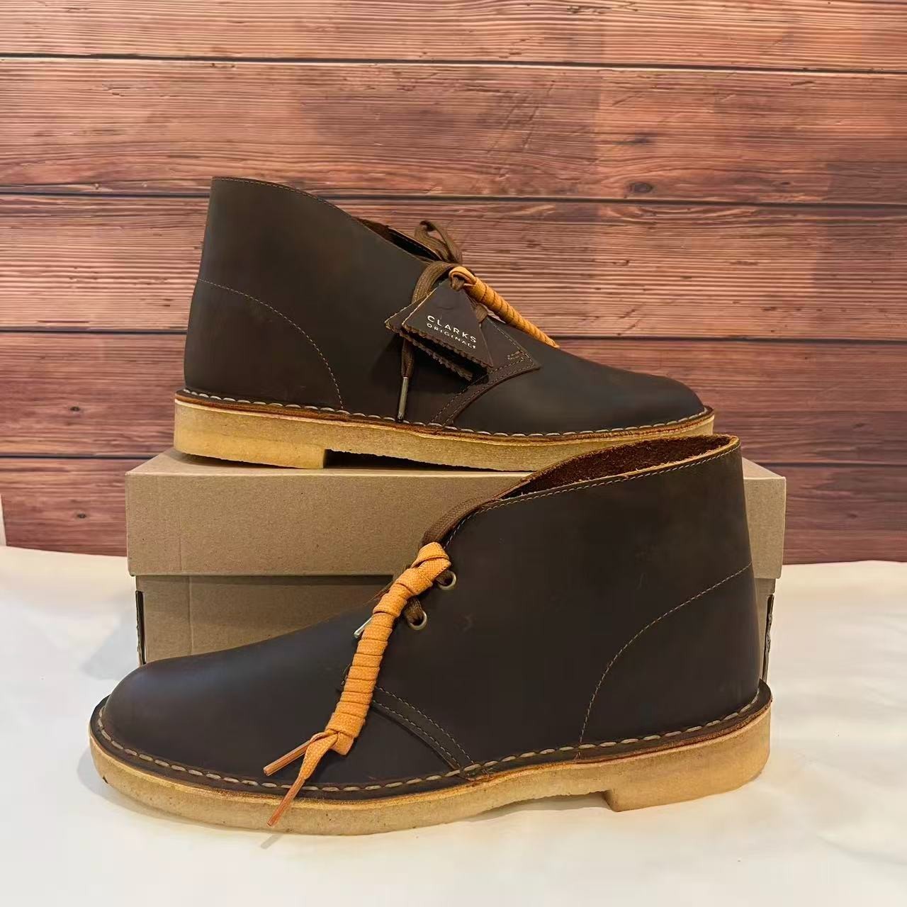 Clarks Men's Classic Desert Boot Beeswax 26155484