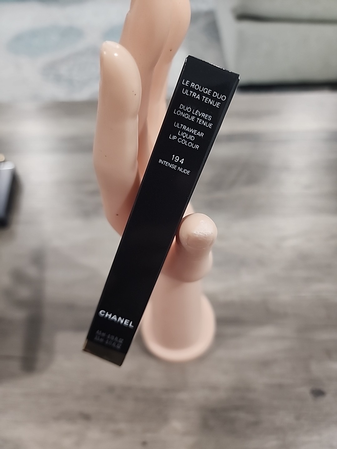 Chanel Le Rouge Duo Ultra Wear Liquid Lip Colour #194 INTENSE NUDE NIB Free Sh Chanel Le Rouge Duo Ultra Wear Liquid Lip Colour #194 INTENSE NUDE NIB Free Sh