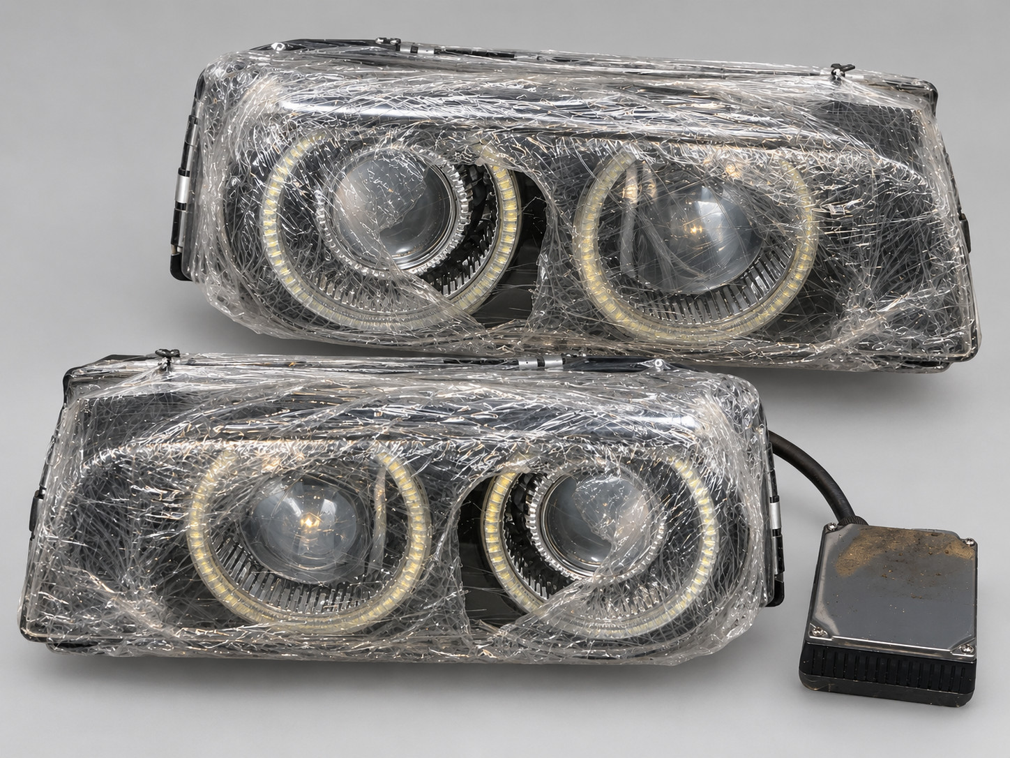 95–01 BMW E38 740i 740iL Halo Projector Headlights Pair LB HID 0110 NOS95–01 BMW