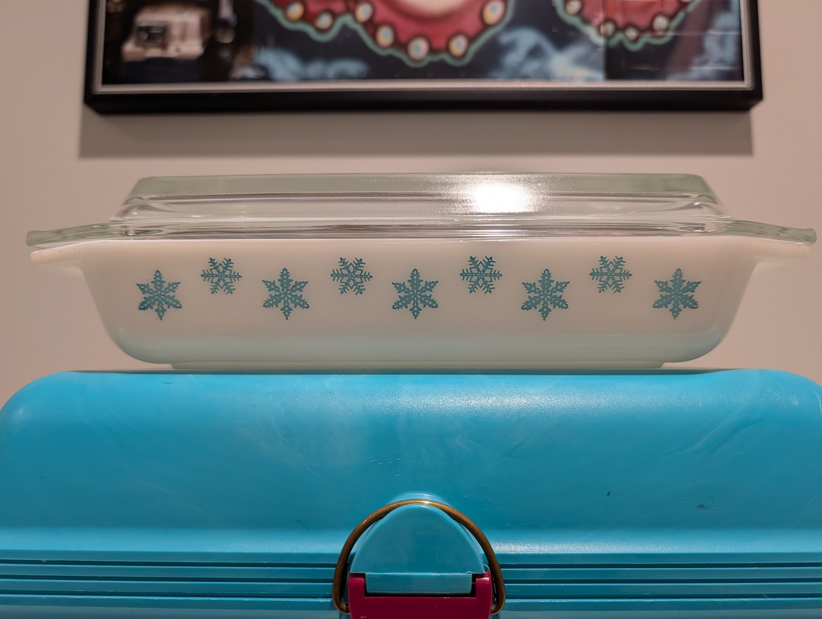 FACTORY MISPRINT - vintage pyrex upside down turquoise snowflake 548