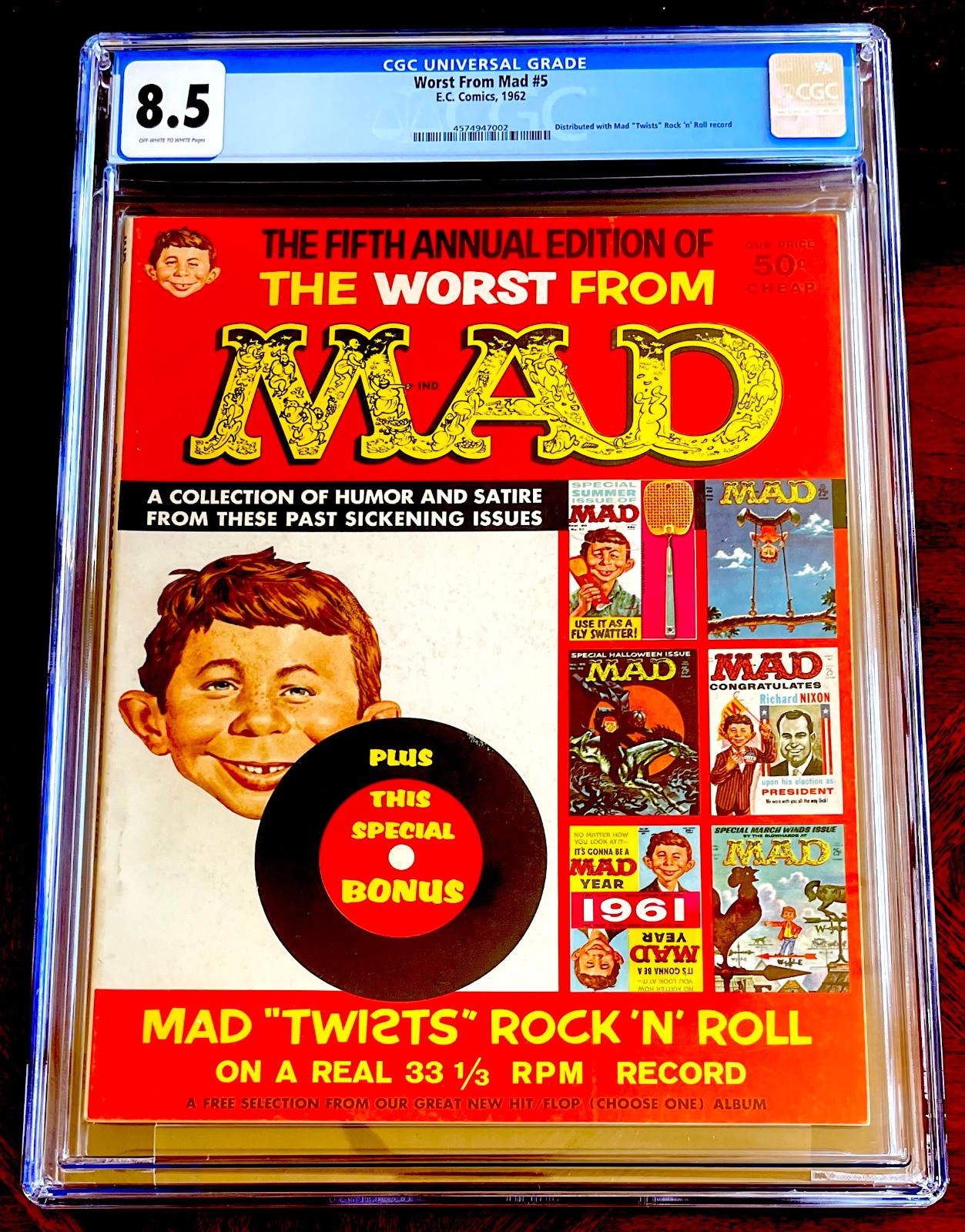 Worst from MAD MAGAZINE #5 - CGC Graded 8.5 ATTACHED BONUS RECORD 1962 Worst from MAD MAGAZINE #5 - CGC Graded 8.5 ATTACHED BONUS RECORD 1962