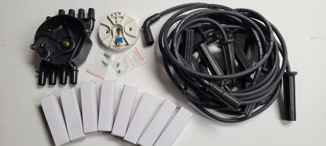 TUNE UP KIT VOLVO PENTA 5.0 5.7 GI GXI OSI  SPARK PLUGS, WIRES, CAP AND ROTOR