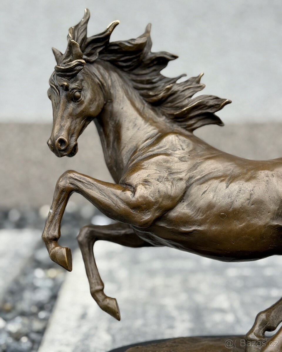 Bronze Statue Wildlife Sculpture Equestrian Animal Horse Art Decor Galloping