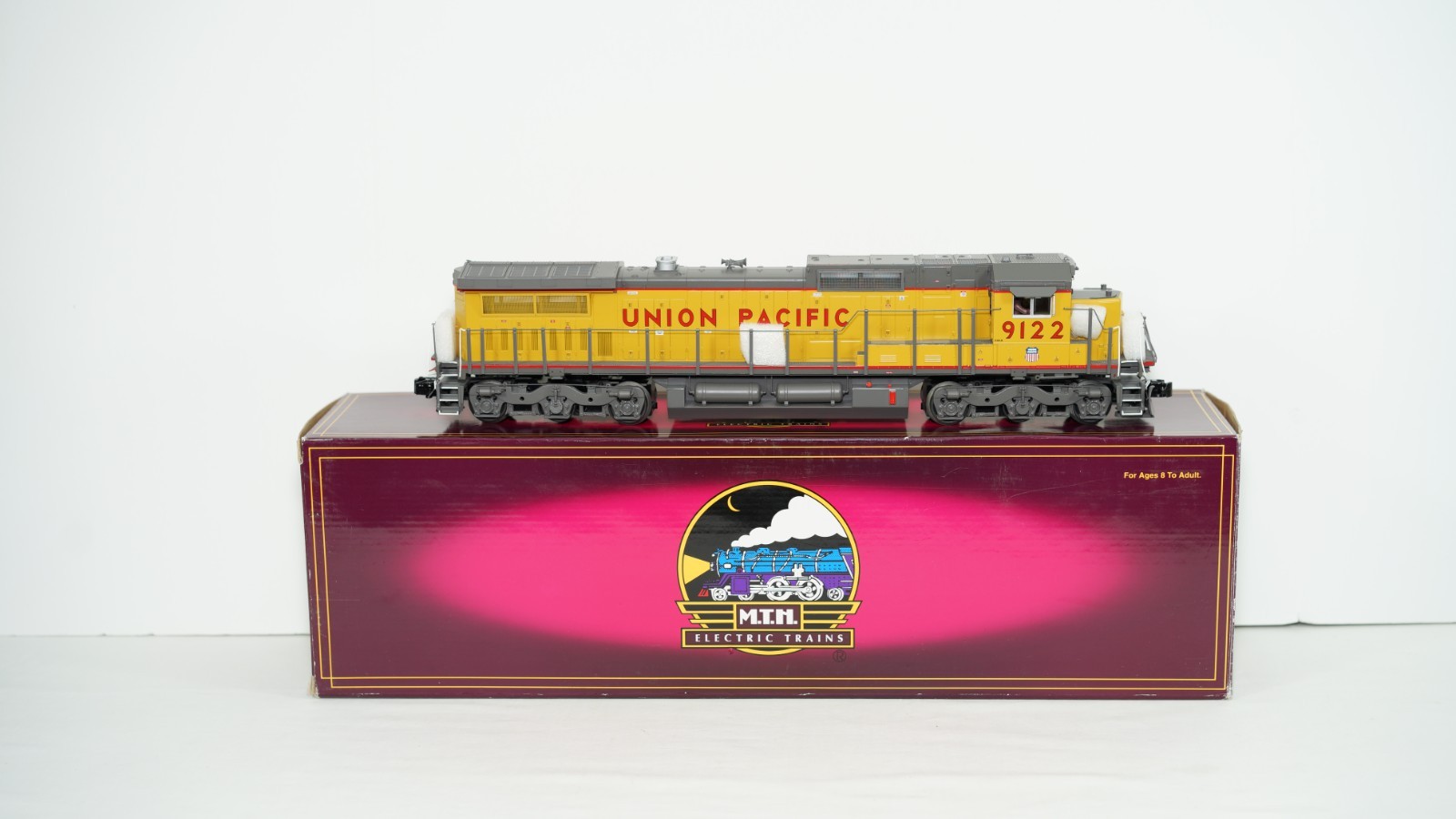 MTH O Scale Dash 8 40C Union Pacific Non-Powered Diesel Engine 20-2643-3 C1
