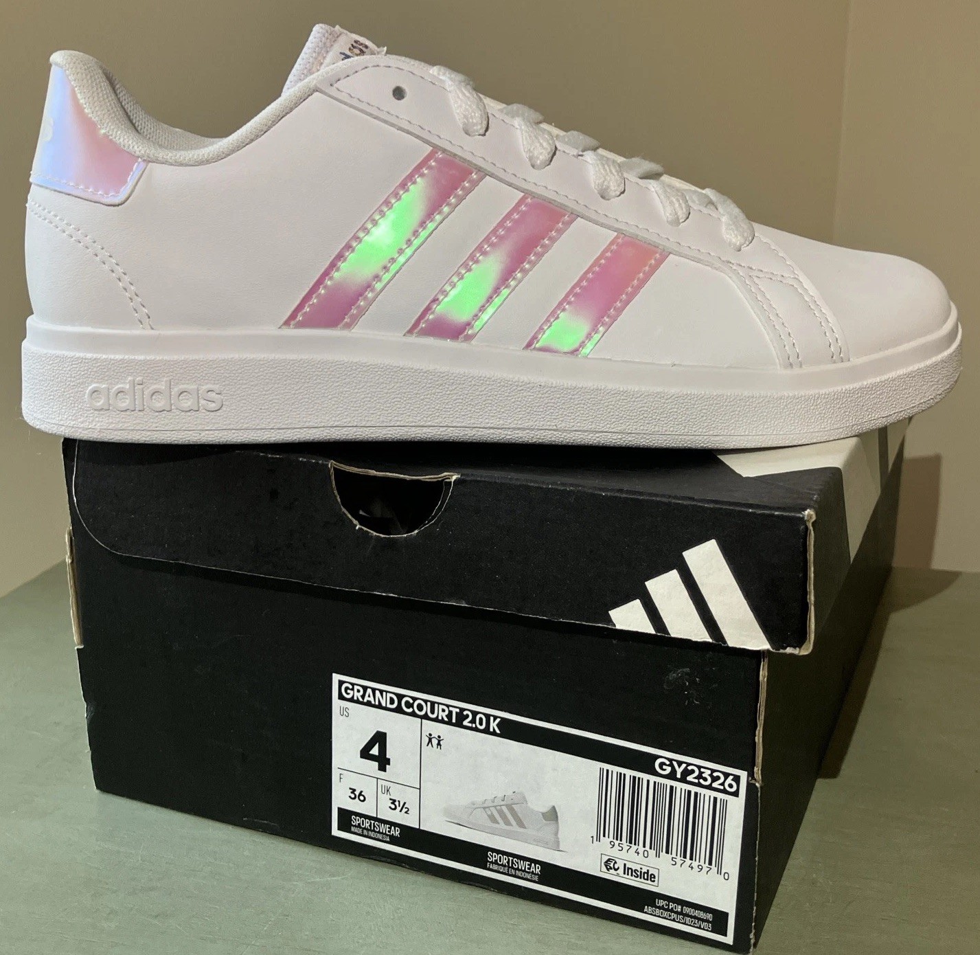 ADIDAS Sz 4 Youth Girls White/Iridescent GRAND COURT 2.0 K Sneakers Shoes NEW