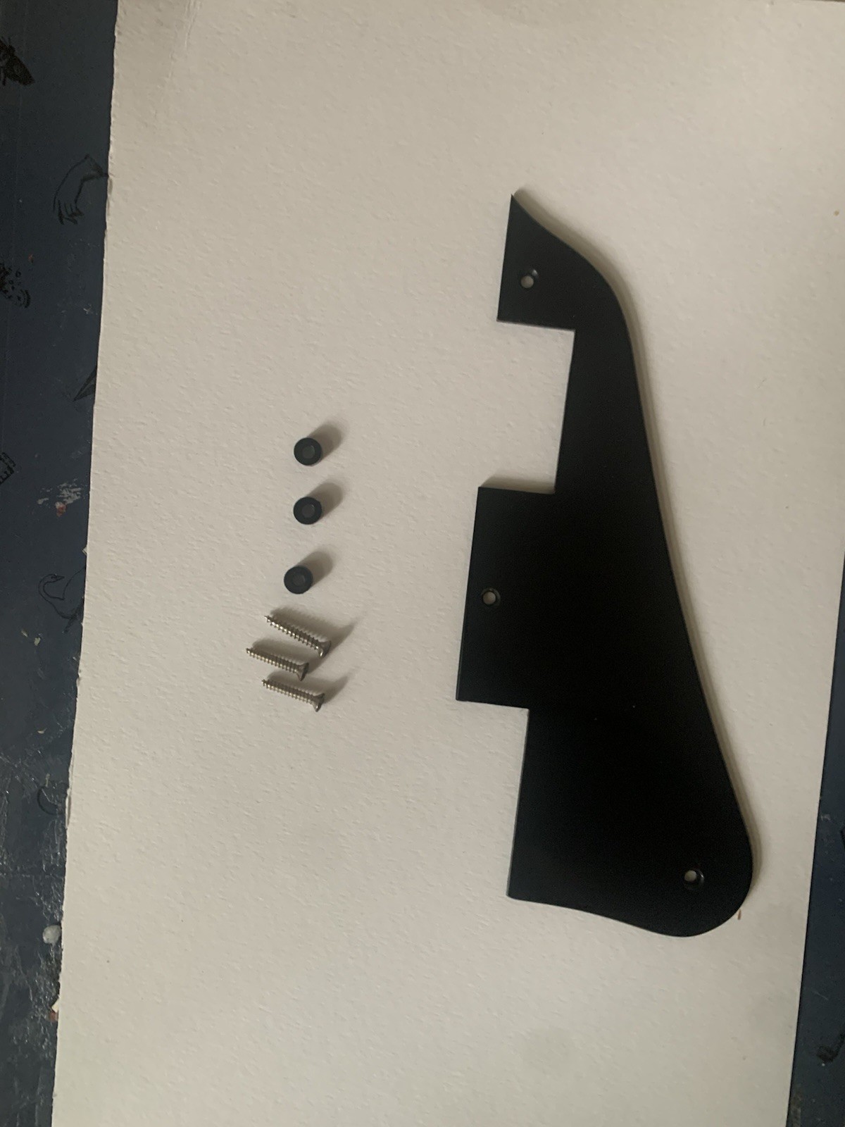 Vintage gibson sg ll 1972 black plastic pickguard Vintage gibson sg ll 1972 black plastic pickguard