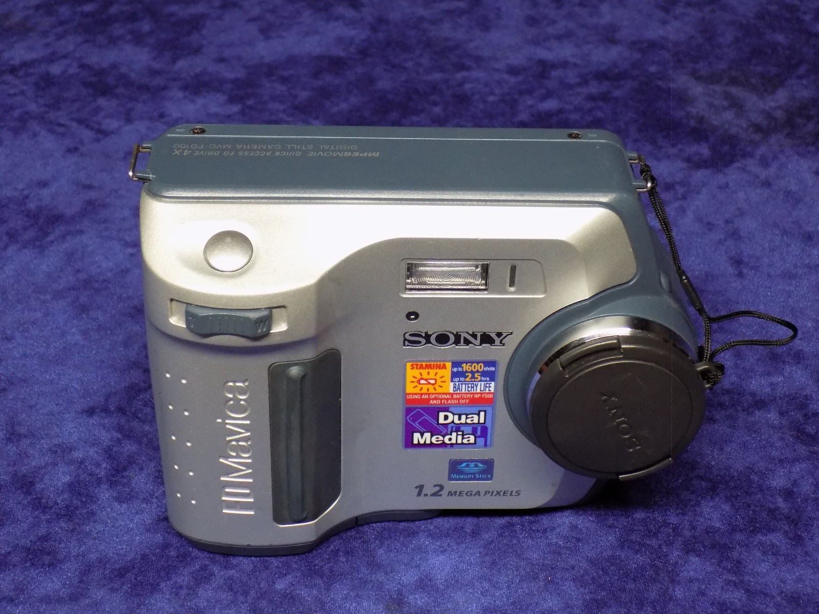 SONY FD MAVICA MVC-FD100 STILL DIGITAL CAMERA 1.2MP NO BATTERY