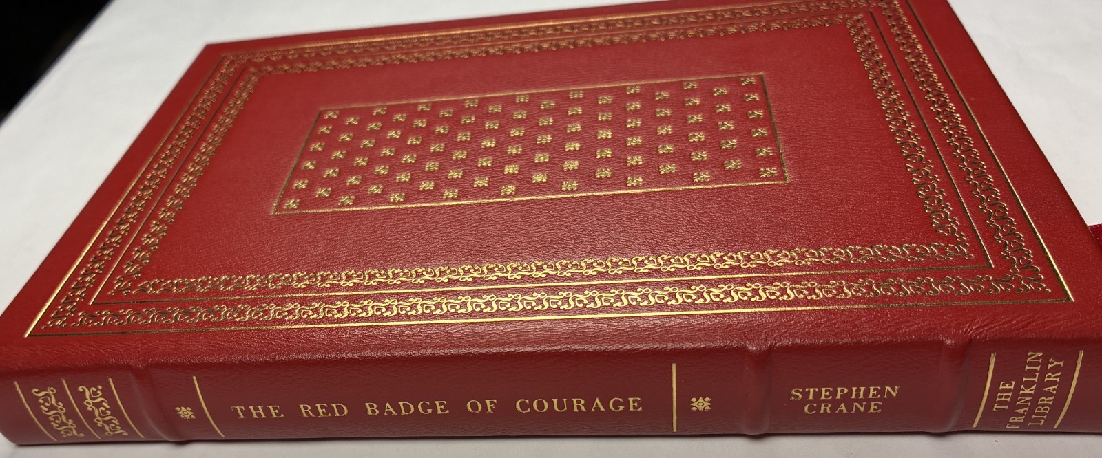 THE RED BADGE OF COURAGE. Vintage 1976 Franklin Library Limited Edition. Illustr