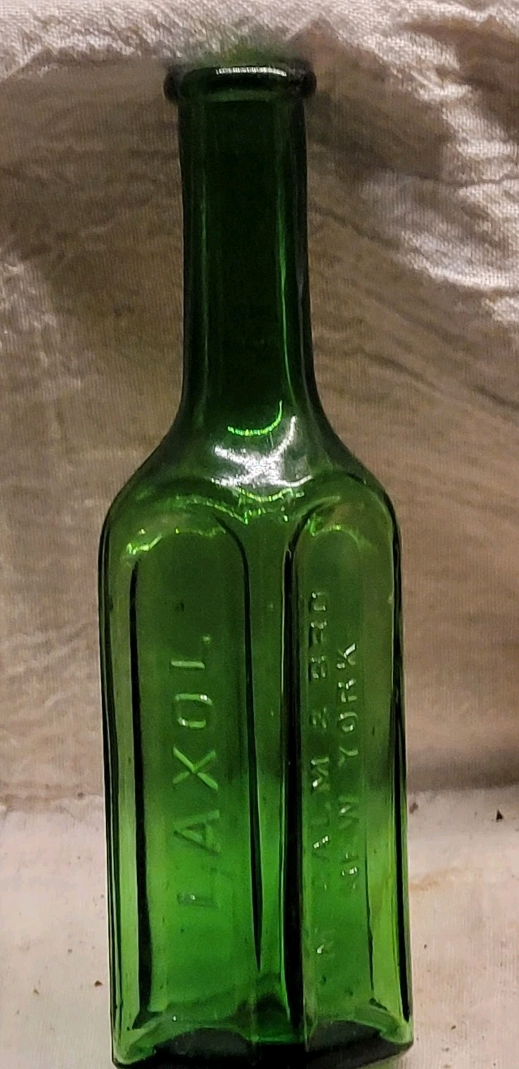 RARE GREEN COLORED LAXOL M. CALM & BRO NEW YORK