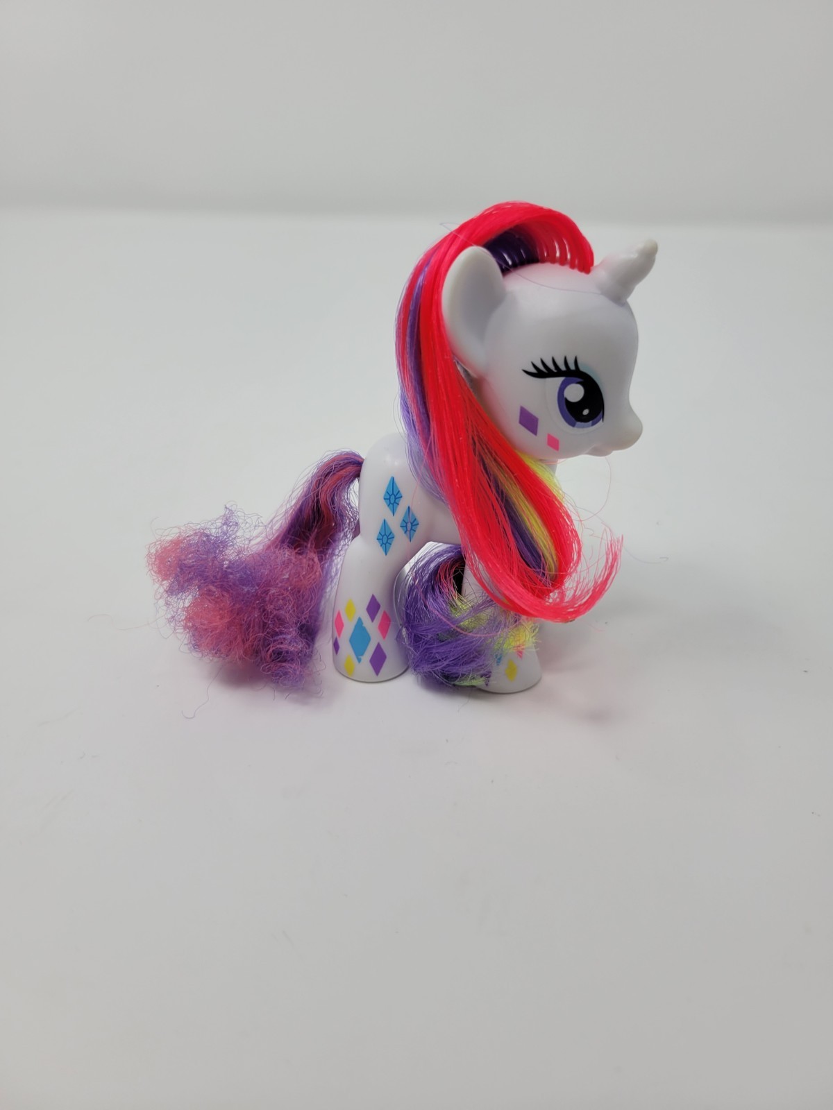 My Little Pony RARITY NEON RAINBOW POWER International, UK, China - 3\ My Little Pony RARITY NEON RAINBOW POWER International, UK, China - 3\