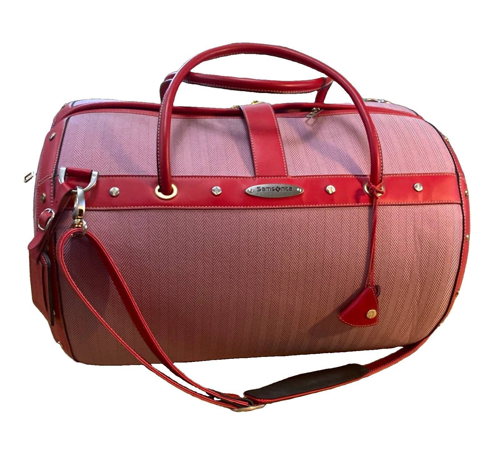RARE VTG SAMSONITE BLACK LABEL LUGGAGE ROCKET RED COLOR 21” LONG DUFFLE BAG GVC RARE VTG SAMSONITE BLACK LABEL LUGGAGE ROCKET RED COLOR 21” LONG DUFFLE BAG GVC