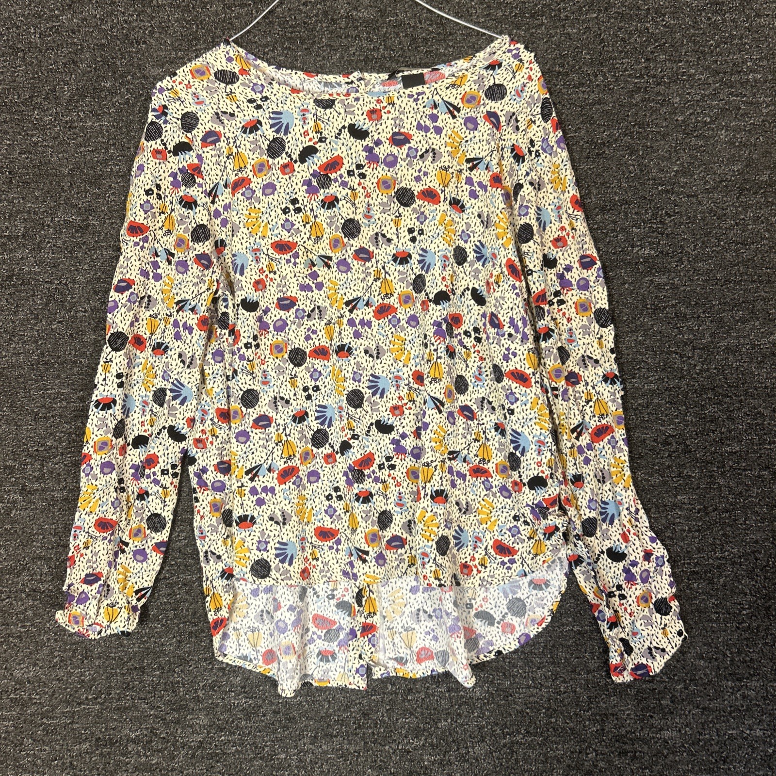 H&M Woman’s Size 14 Patterned Flowy Top