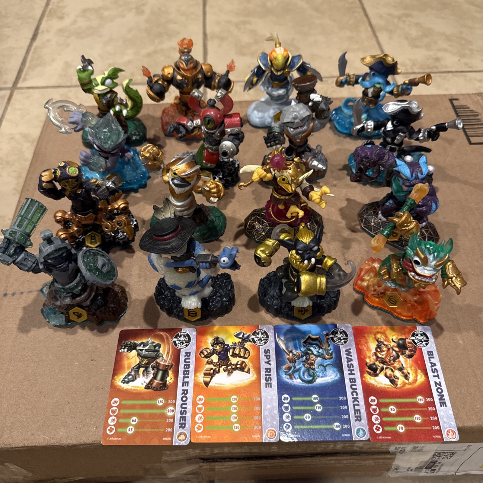 Activision Skylanders Swap-Force 16 figure Lot Tested And Working Activision Skylanders Swap-Force 16 figure Lot Tested And Working