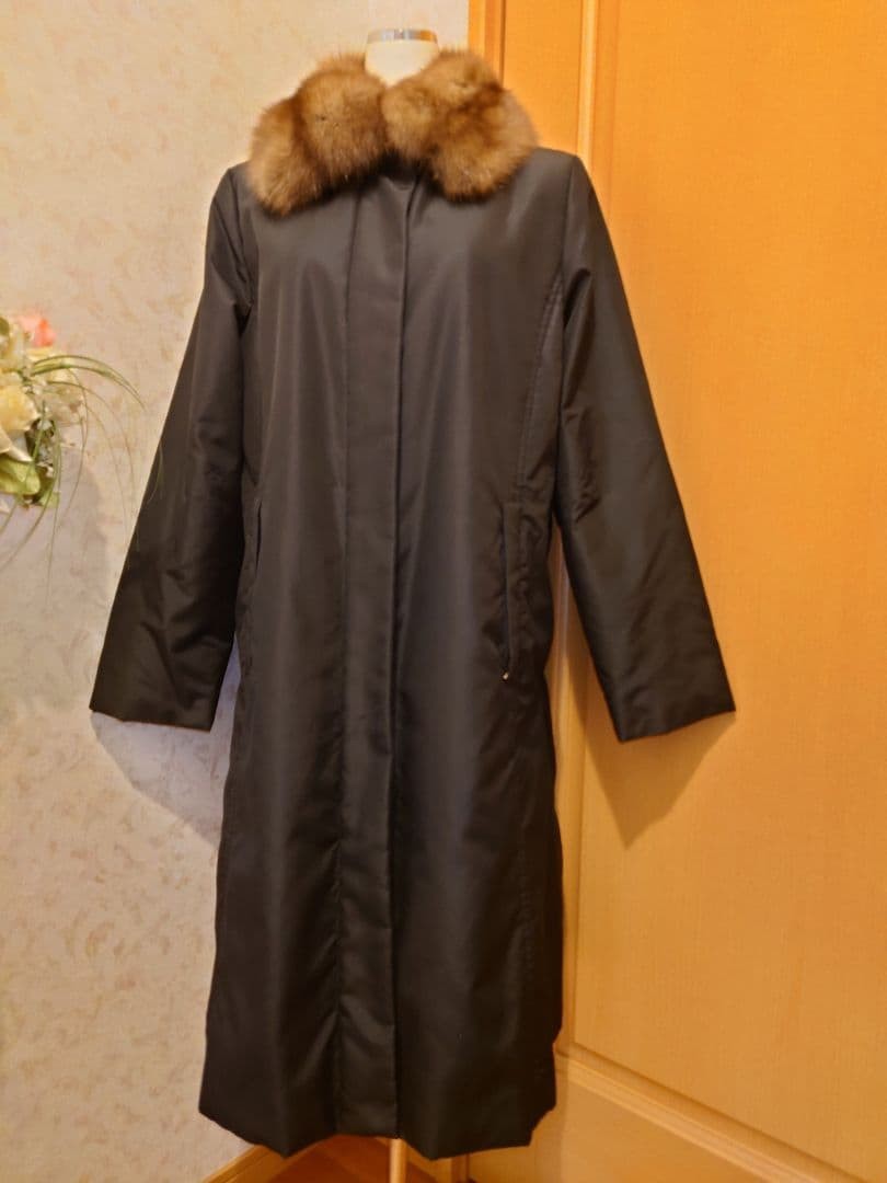 Authentic FOXEY Russian Sable Silk Coat Pre Owned Excellent Authentic FOXEY Russian Sable Silk Coat Pre Owned Excellent