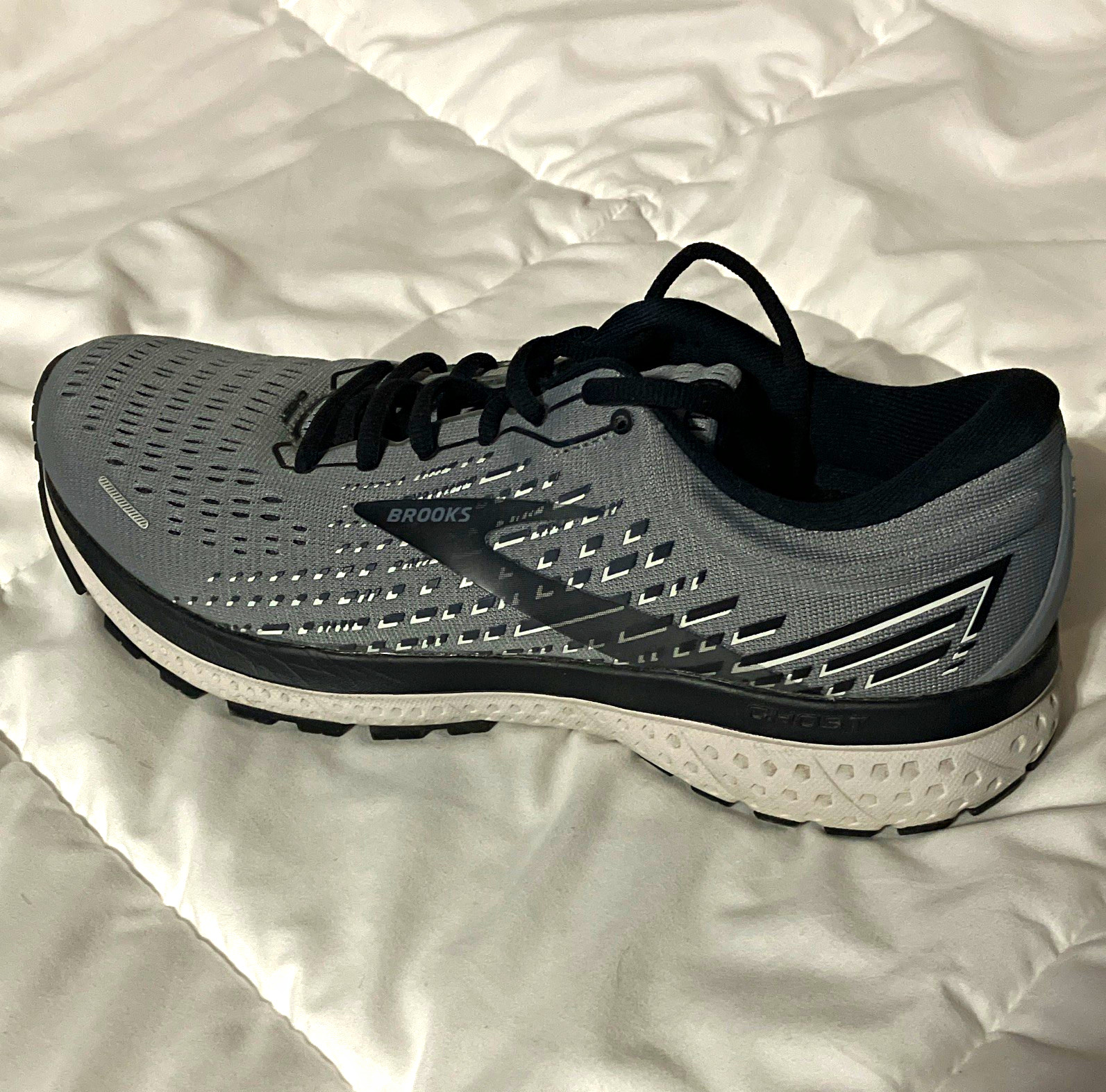 Brooks Ghost 13 Men\'s Low Top Running Sneakers Gray/Black/White Brooks Ghost 13 Men\'s Low Top Running Sneakers Gray/Black/White
