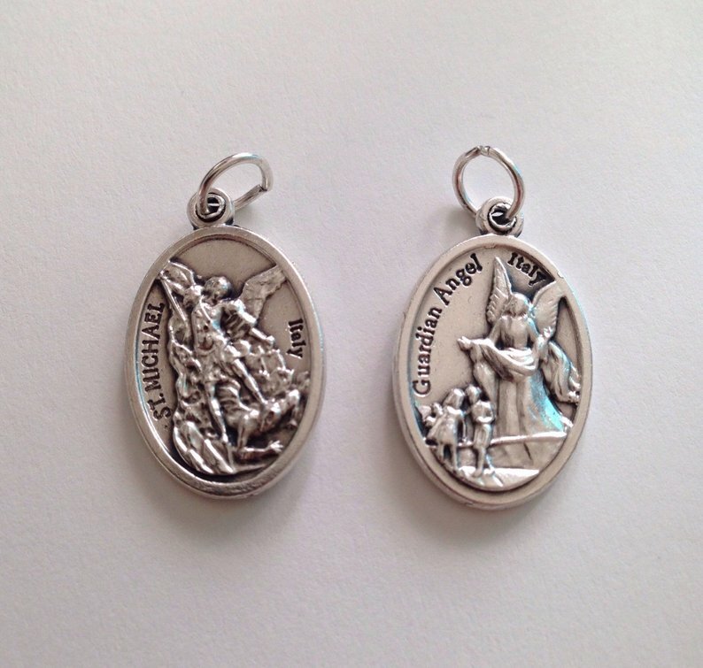 925 Sterling silver 18