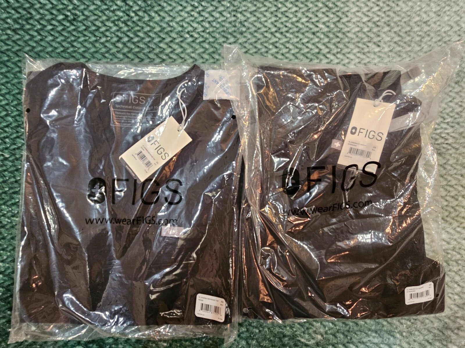 Figs womens scrub set new with tag Zamora Jogger and Catarina Top