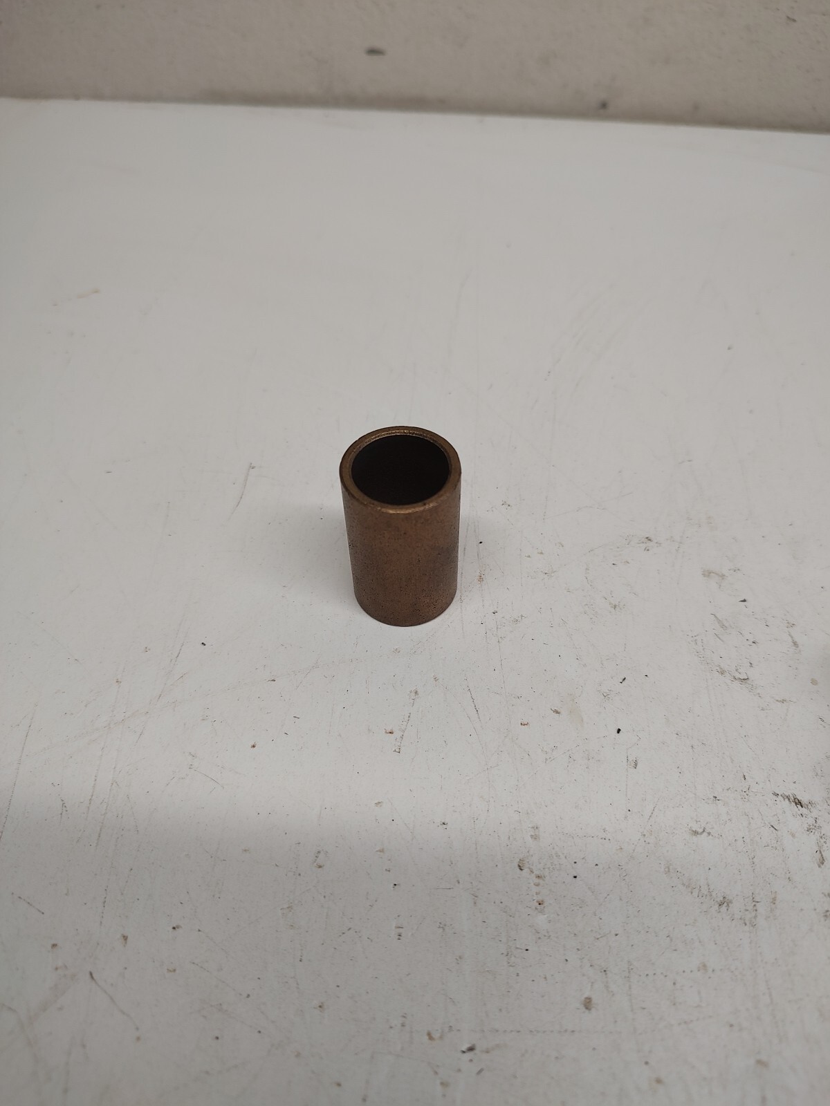 1 EACH 3/4 X 15/16 X 1-3/4 Bronze Sleeve Bearing Oilite B1215-14 1 EACH 3/4 X 15/16 X 1-3/4 Bronze Sleeve Bearing Oilite B1215-14