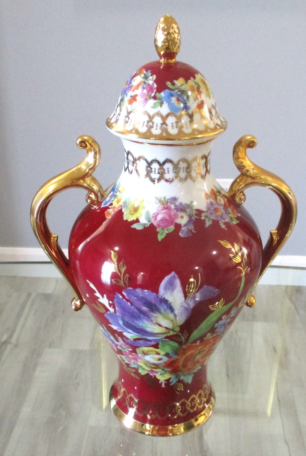 Rudolf Waechter Porcelain Large Decorative Vase with Lid. Germany. Mint
