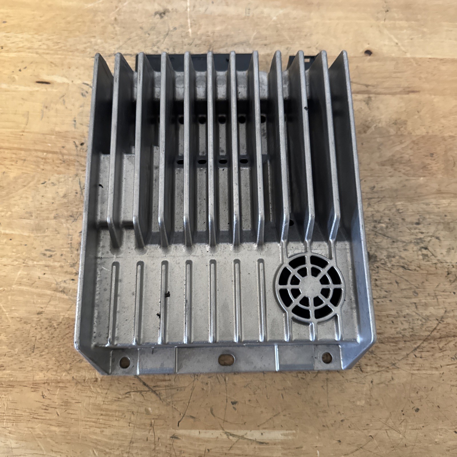 2010-2017 Mercedes-Benz E550 Amplifier Amp Harman Becker A2129007108 OEM